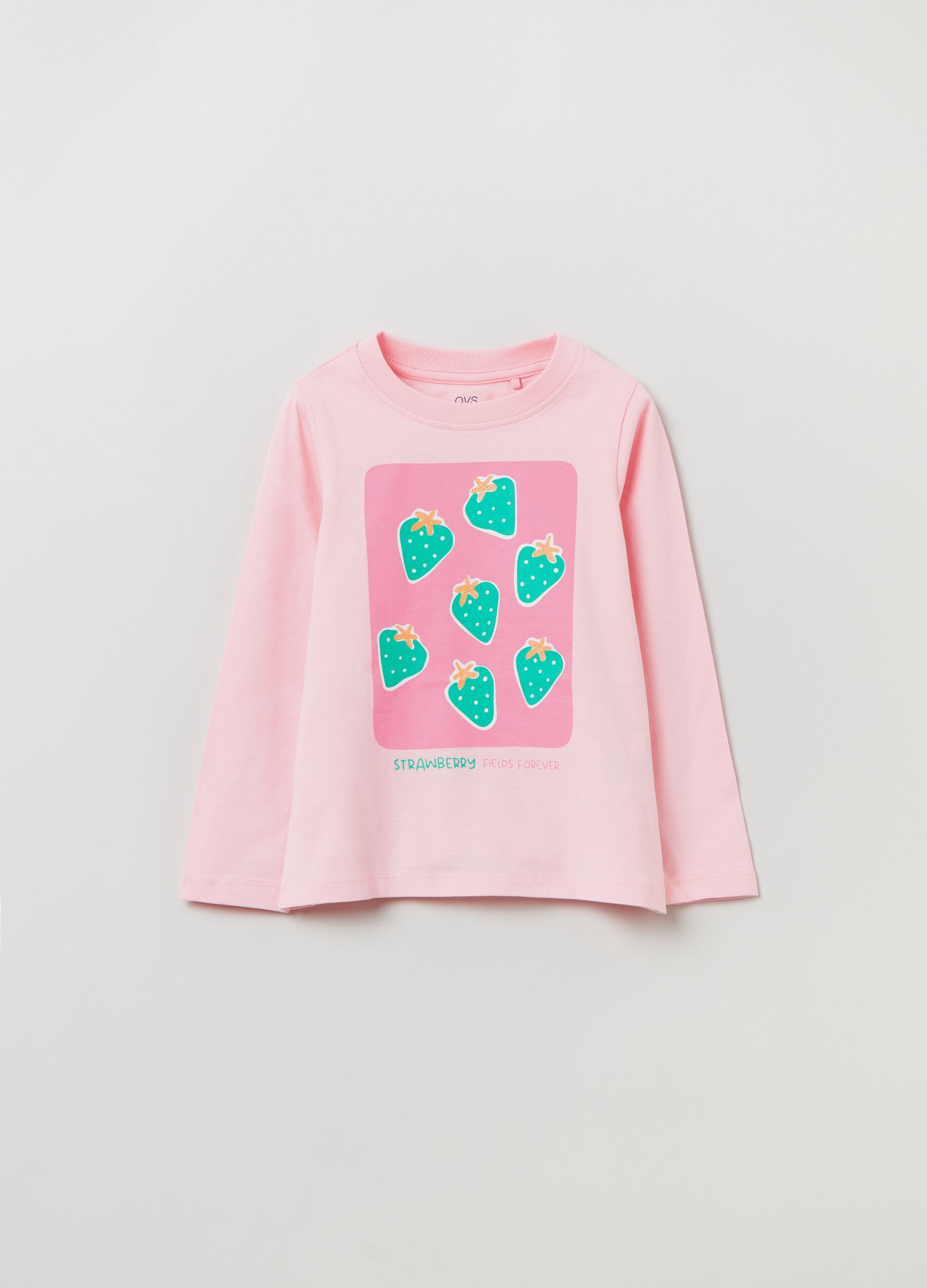 T-shirt with strawberry print and long sleeves