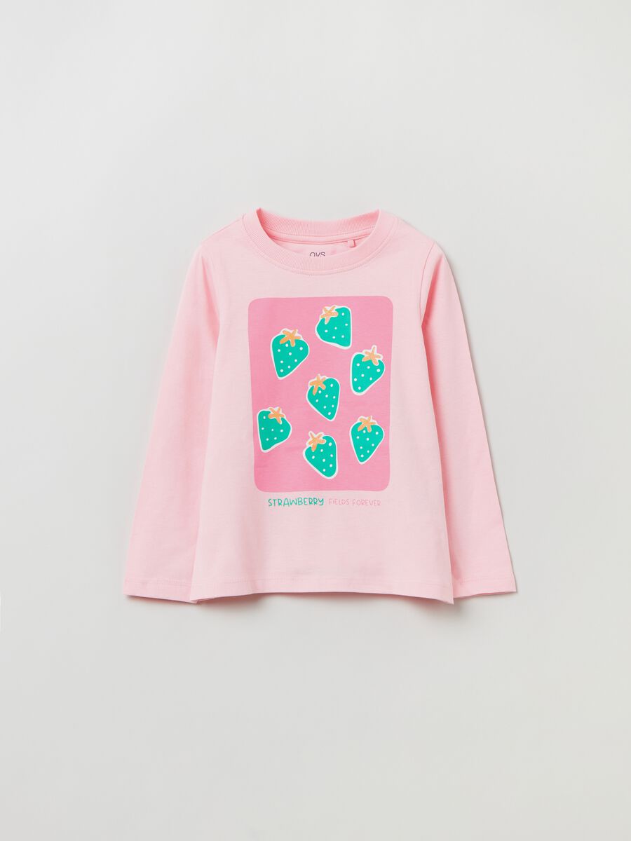 T-shirt with strawberry print and long sleeves_0