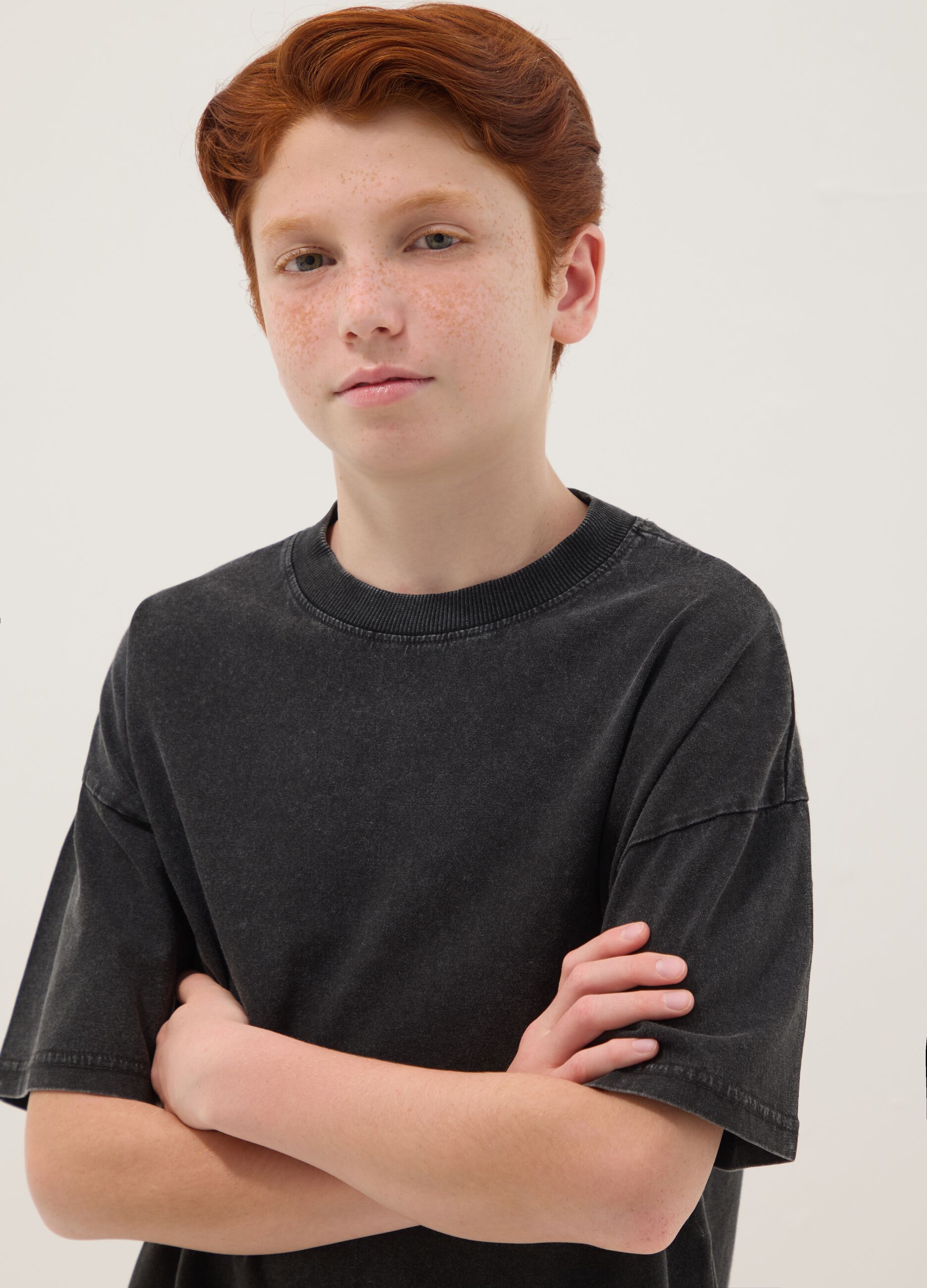 Boys&rsquo; black pure cotton short-sleeve T-shirt, oversized fit