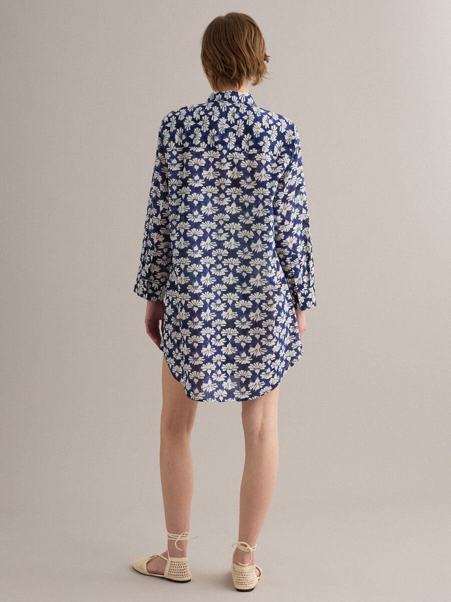 Caftan bleu en pur coton &agrave; imprim&eacute; floral_3