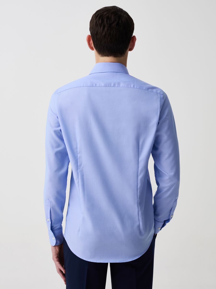 Slim-fit shirt in no-iron Oxford_2