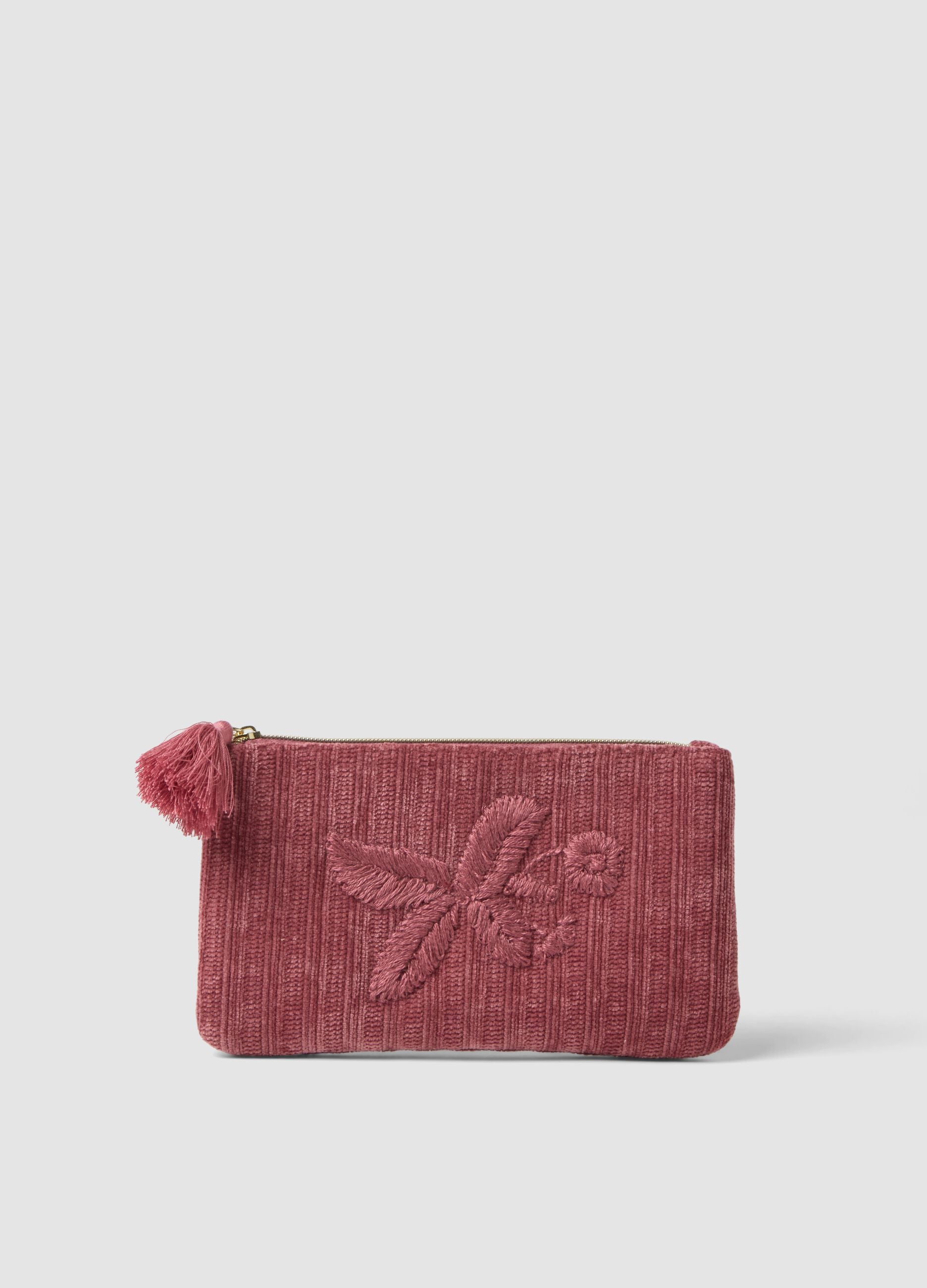 Rosa Clutch mit Blumenstickerei und Quaste