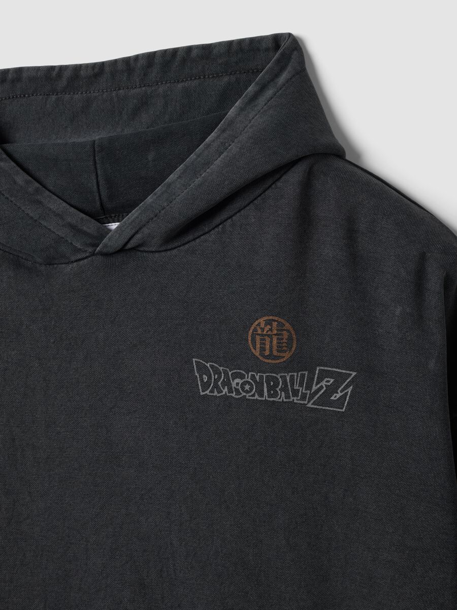Grauer Oversize-Hoodie aus Baumwollmix mit Dragon-Ball-Print_5