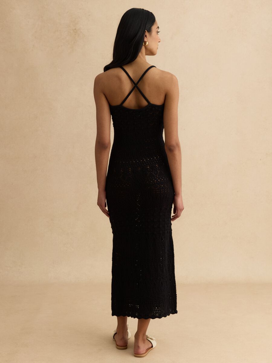 Abito nero in puro cotone con scollo v profondo_2