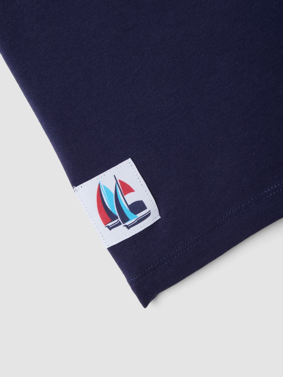 &Mu;&pi;&lambda;&epsilon; &pi;&alpha;&iota;&delta;&iota;&kappa;ό T-shirt &alpha;&pi;ό 100% &beta;&alpha;&mu;&beta;ά&kappa;&iota; &mu;&epsilon; oversized &epsilon;&phi;&alpha;&rho;&mu;&omicron;&gamma;ή_2