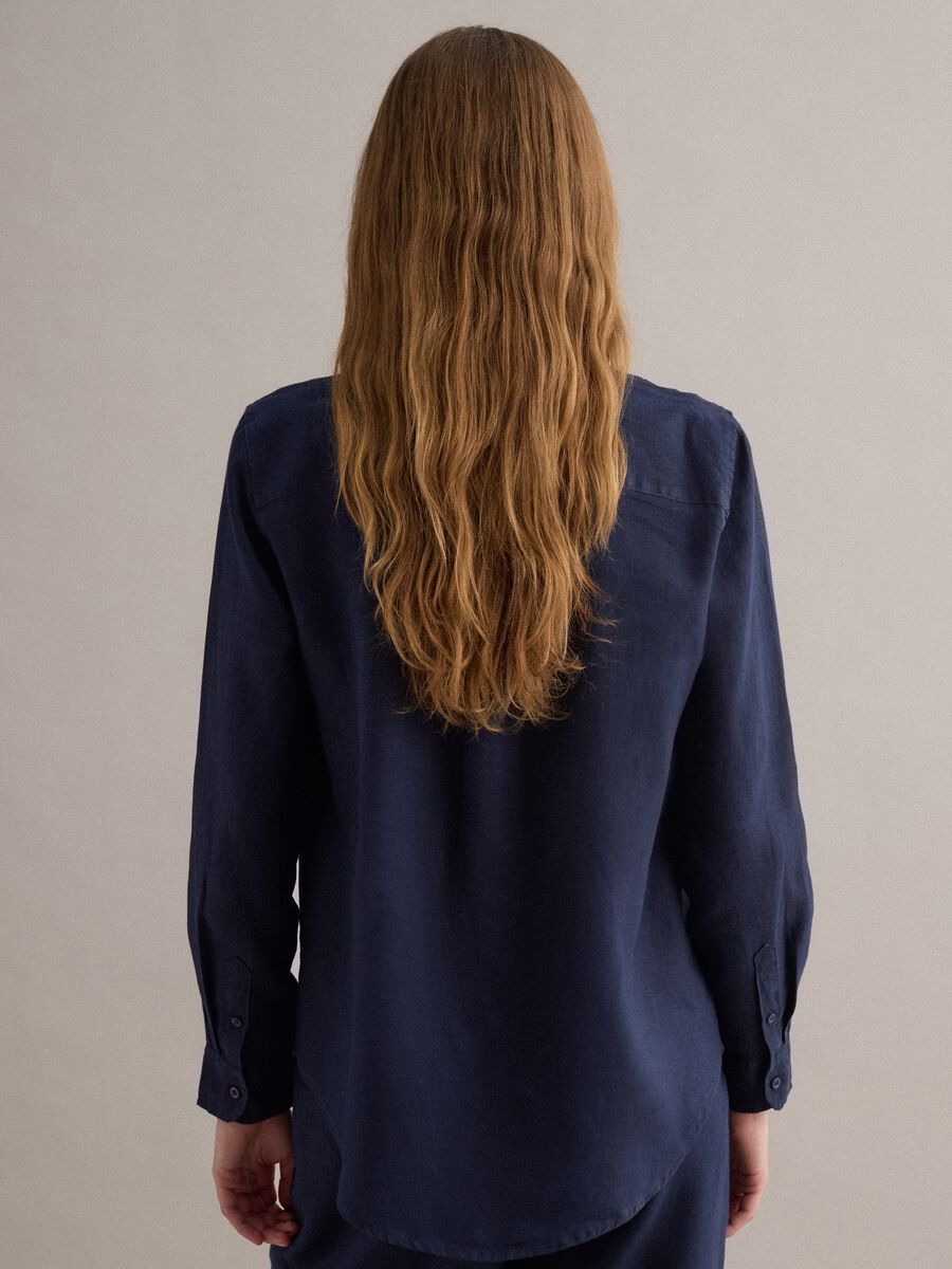 Regular Fit blaues Hemd aus reiner Leinen_4