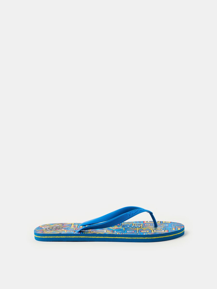 Thong sandals with ethnic print_0