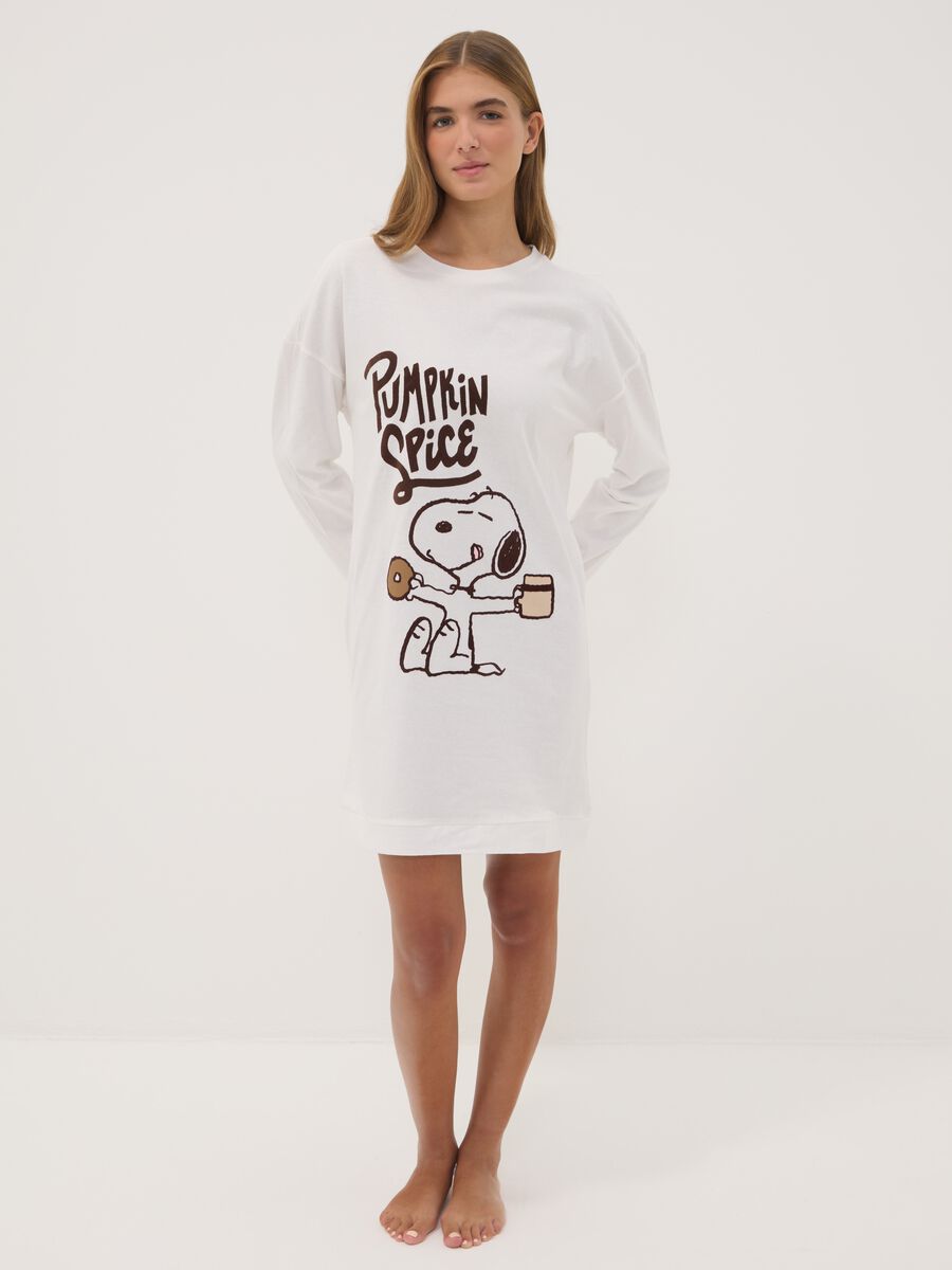 Cream white pure cotton nightshirt with Peanuts print_0