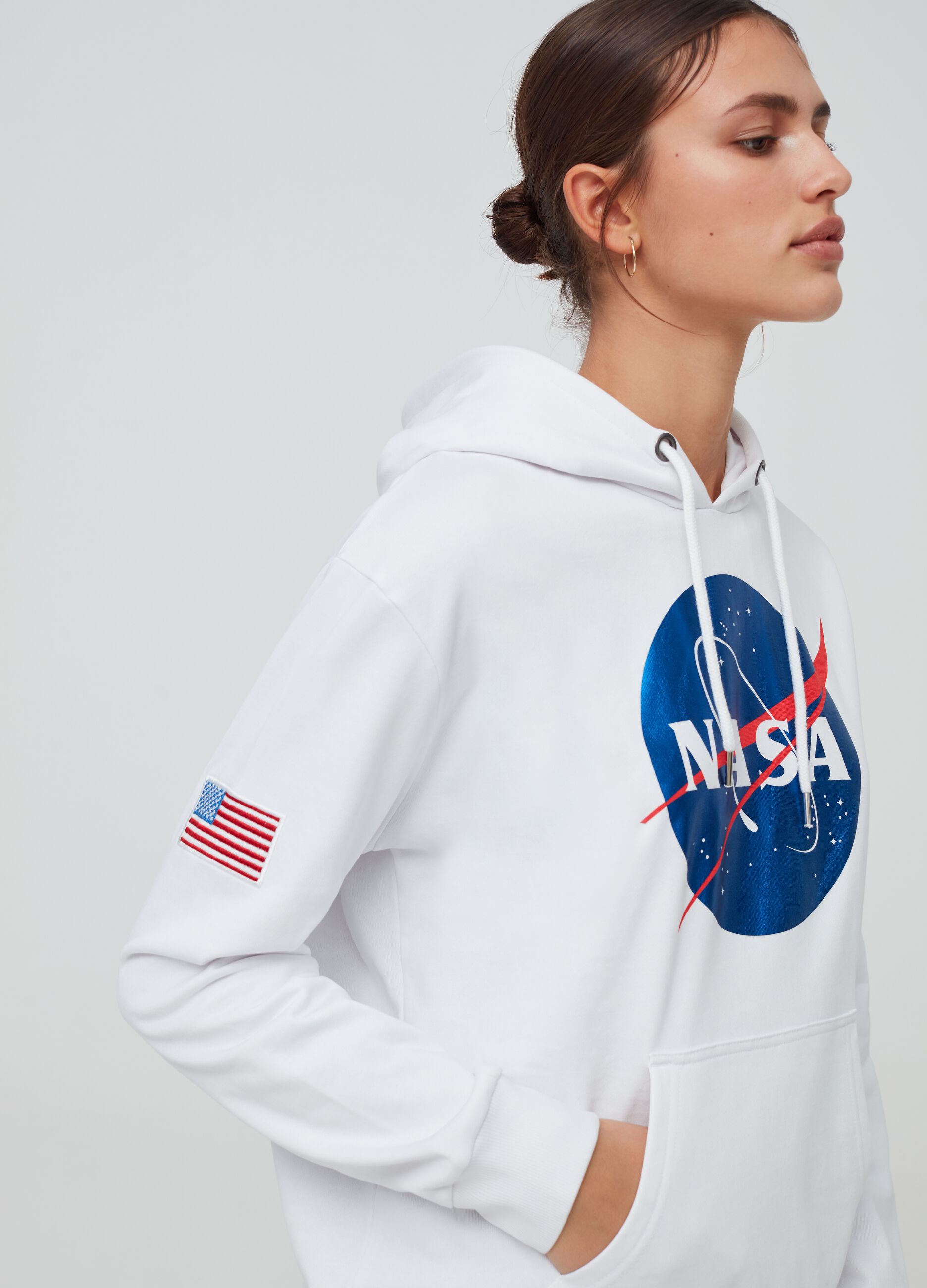 Sudadera con capucha estampado NASA