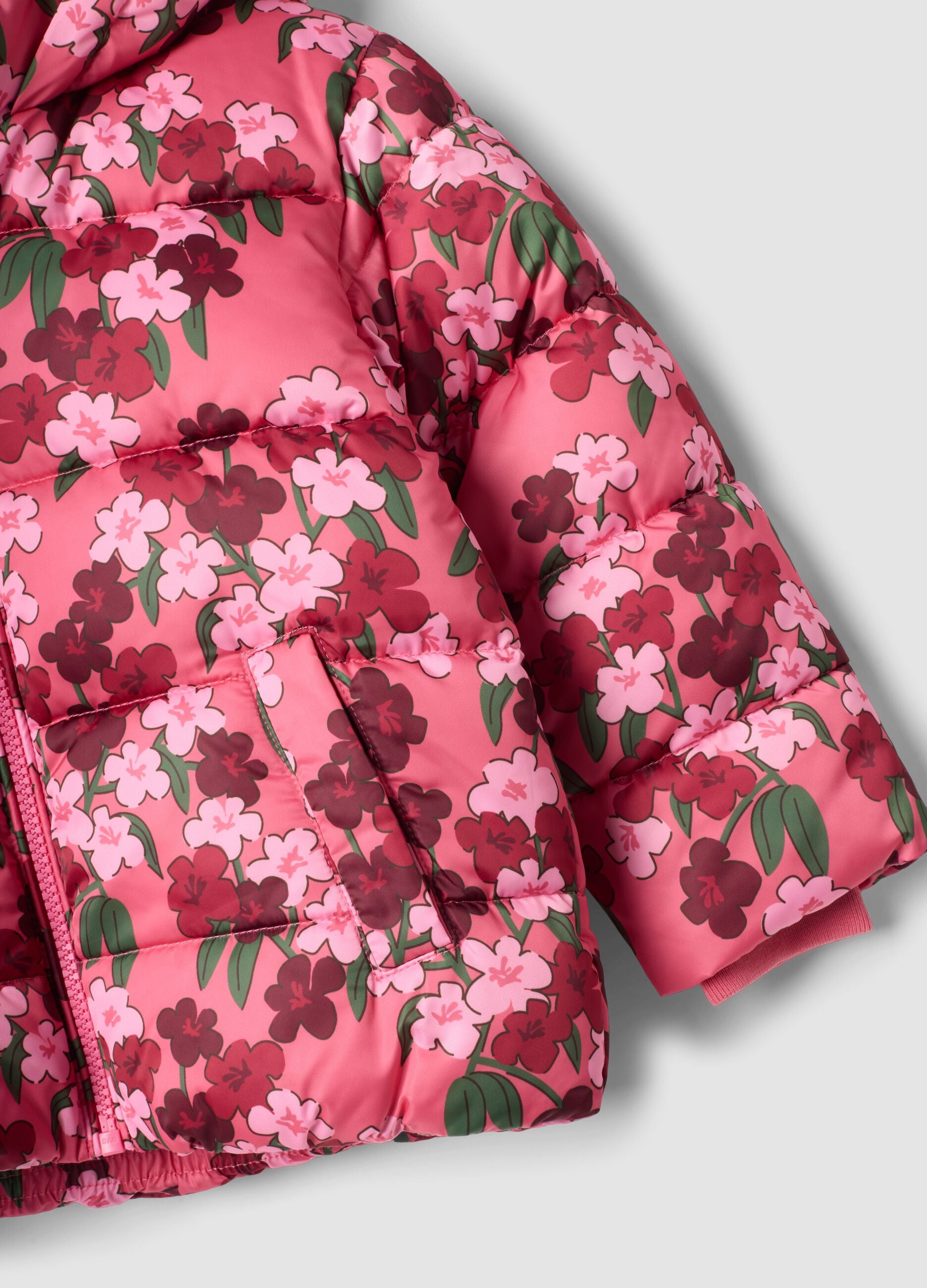 Mehrfarbige, gepolsterte M&auml;dchenjacke mit Blumenmuster und abnehmbarer Kapuze