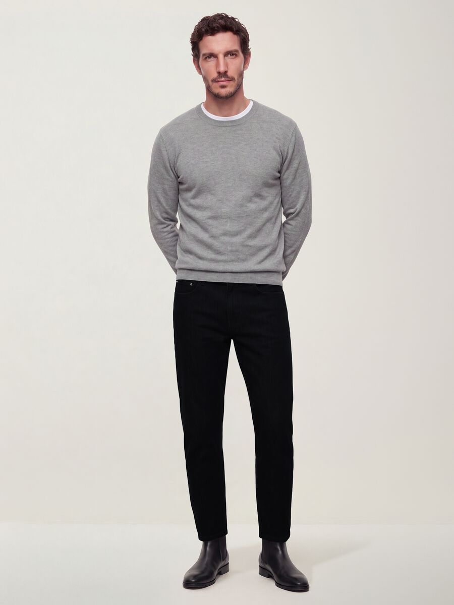 Black straight-leg stretch cotton twill trousers_0