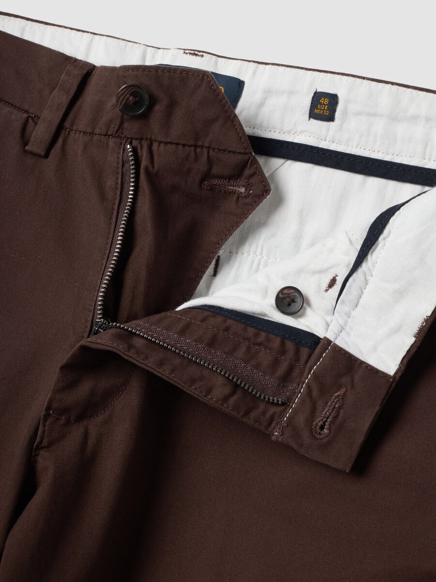 Brown regular-fit stretch cotton twill chino trousers_5