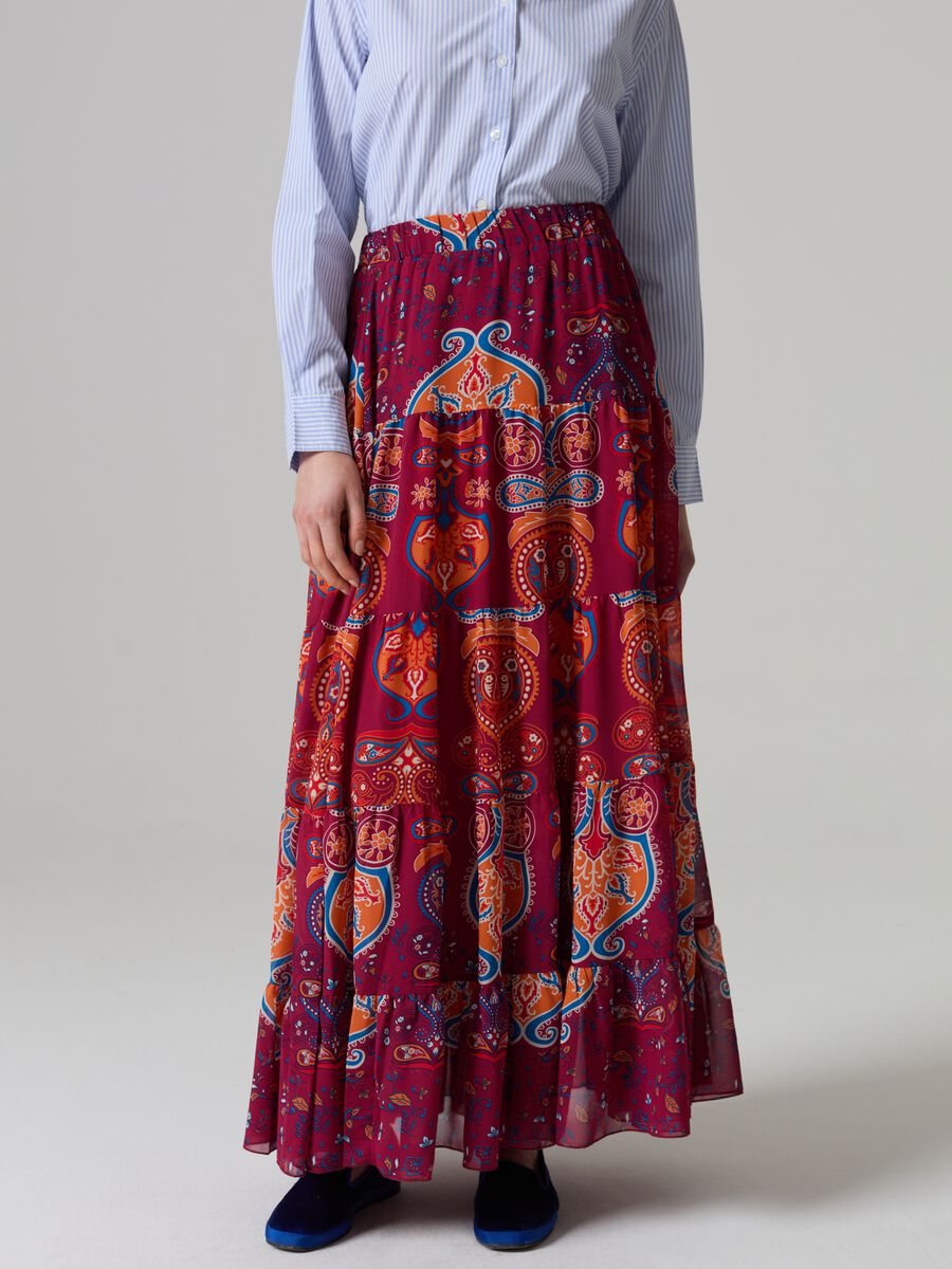 Long tiered skirt with folk print_1