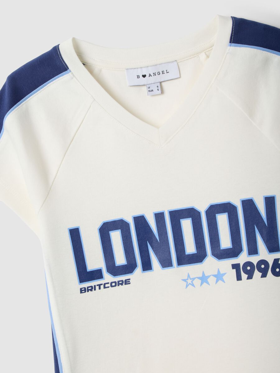 Wei&szlig;e Slim Fit V-Ausschnitt T-Shirt aus reiner Baumwolle mit Druck_1