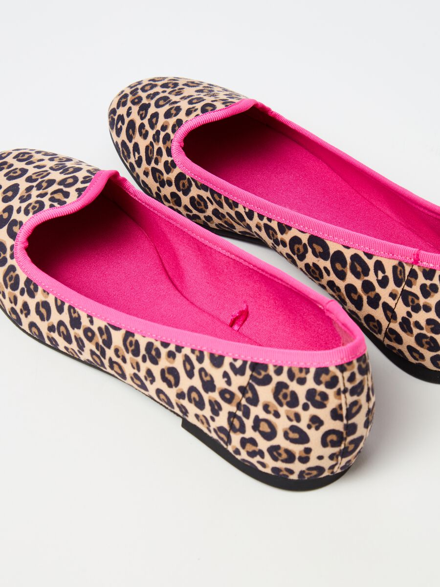 Slipper shoes with animal print_2