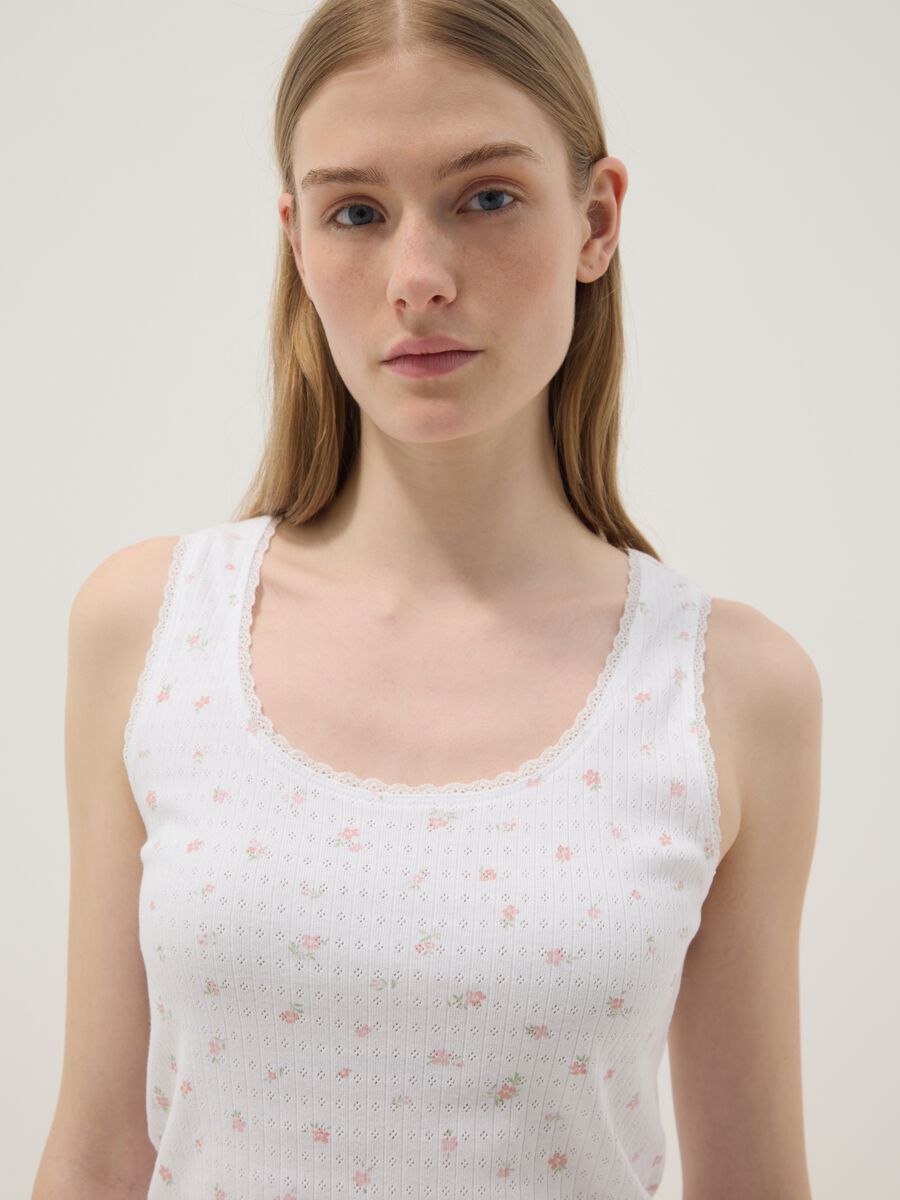 Sleeveless white regular fit cotton pyjama t-shirt_3