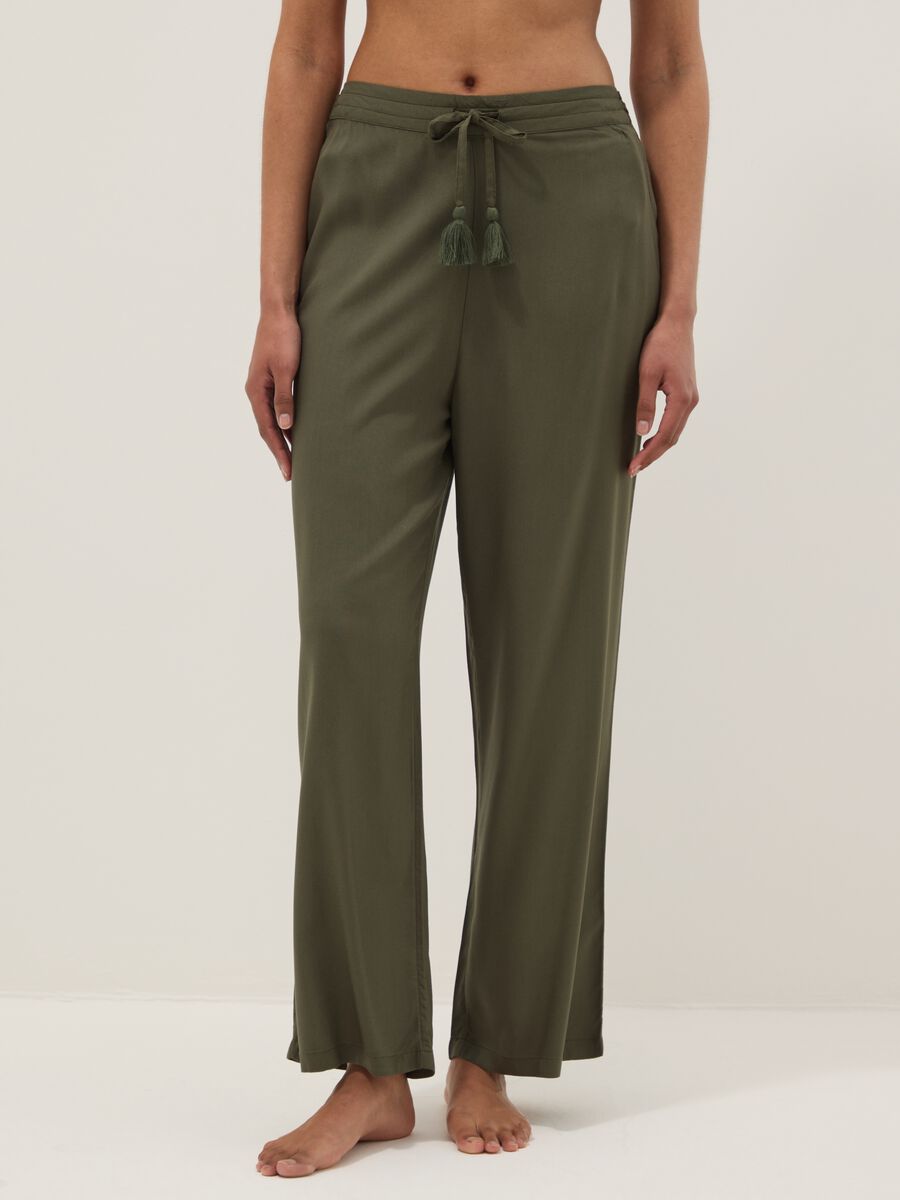Gr&uuml;ne lange Hose aus reiner Viskose_1