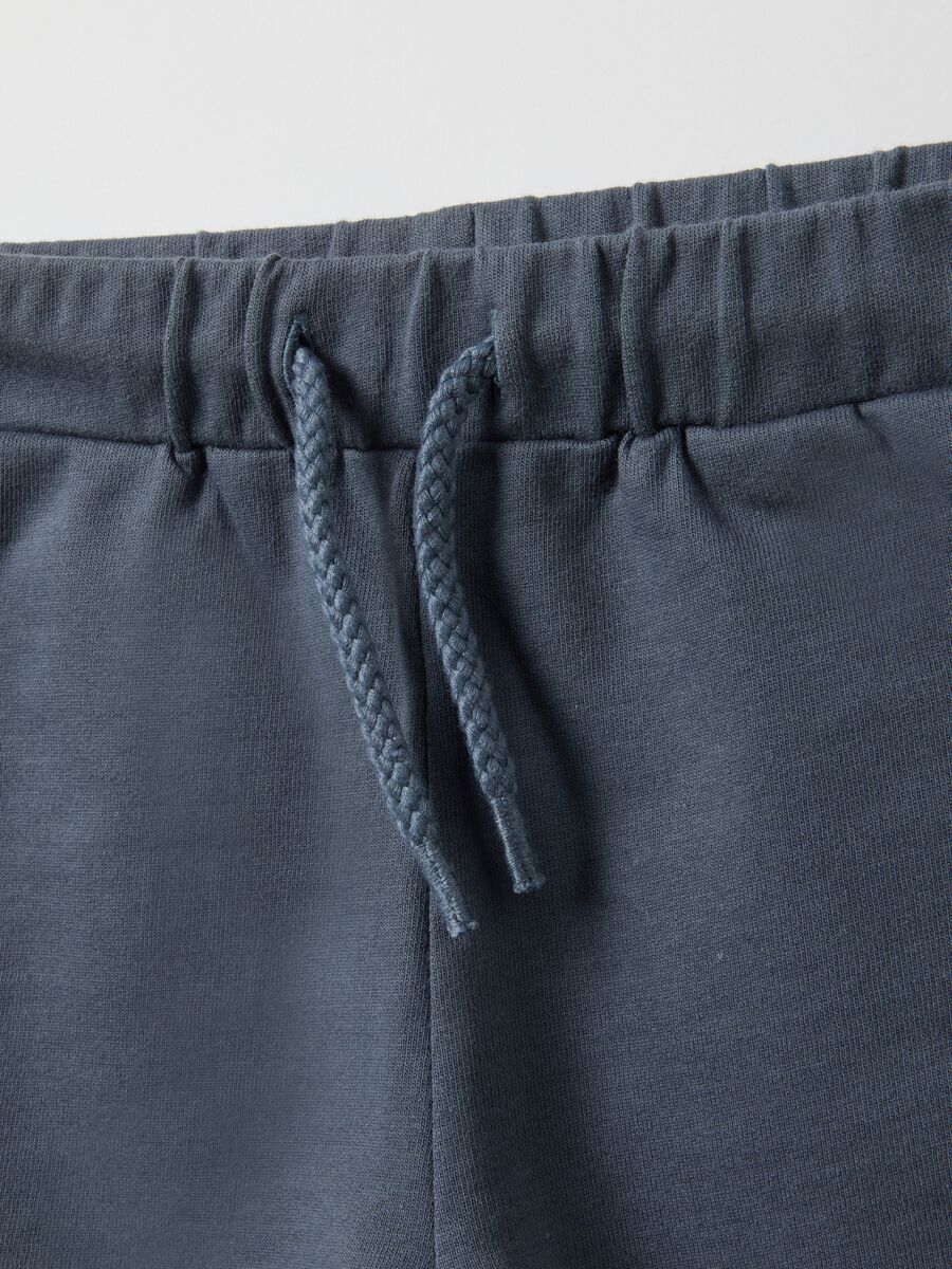 Multicolour pure cotton t-shirt and shorts set for regular fit boys_2