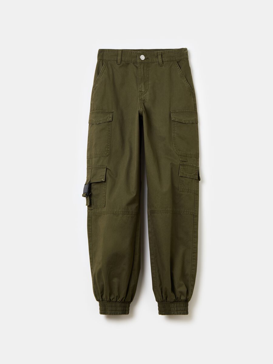 Cotton cargo trousers with multiple pockets_0