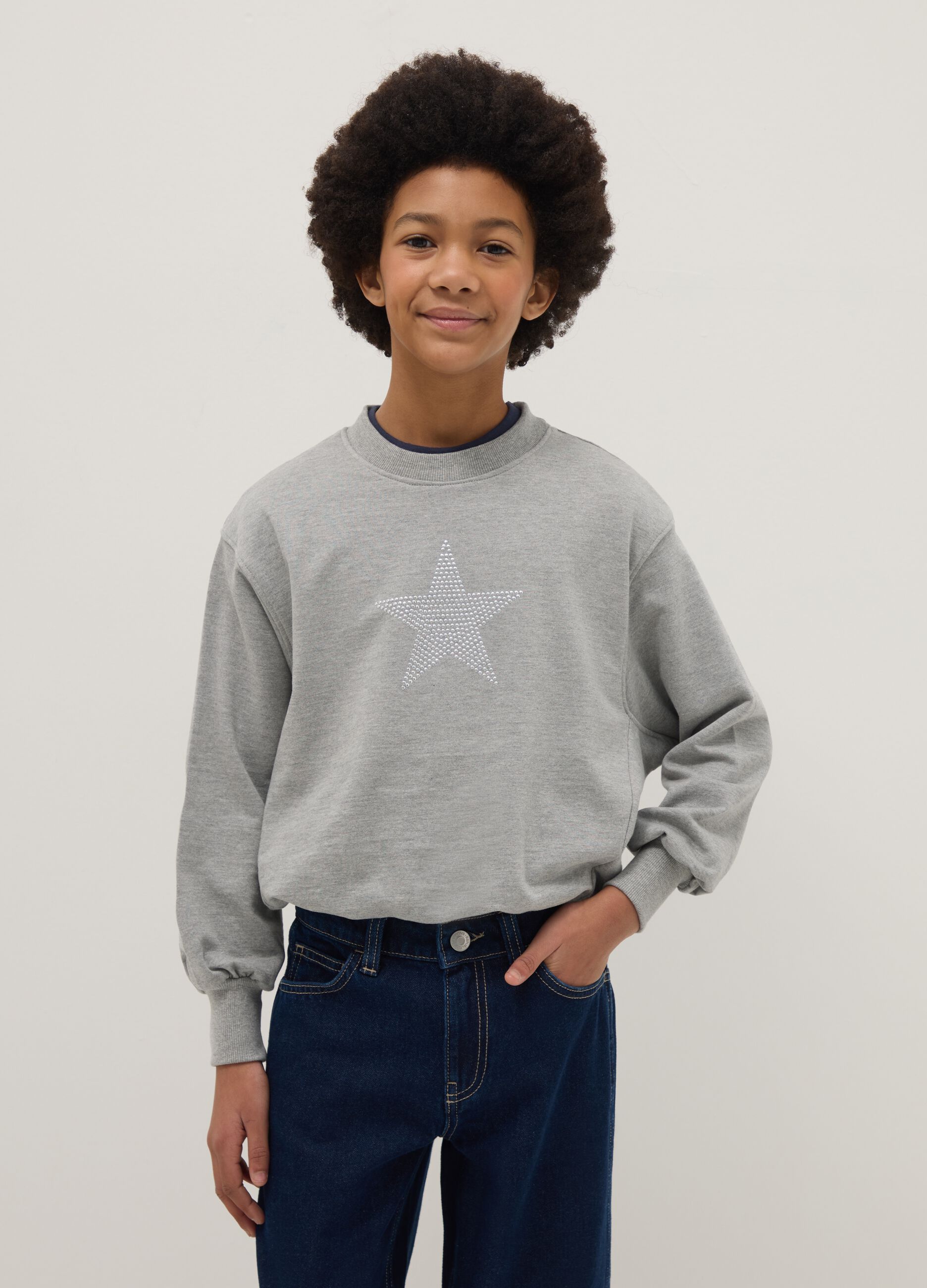 Grey cotton blend girls' relaxed fit sweatshirt with star
