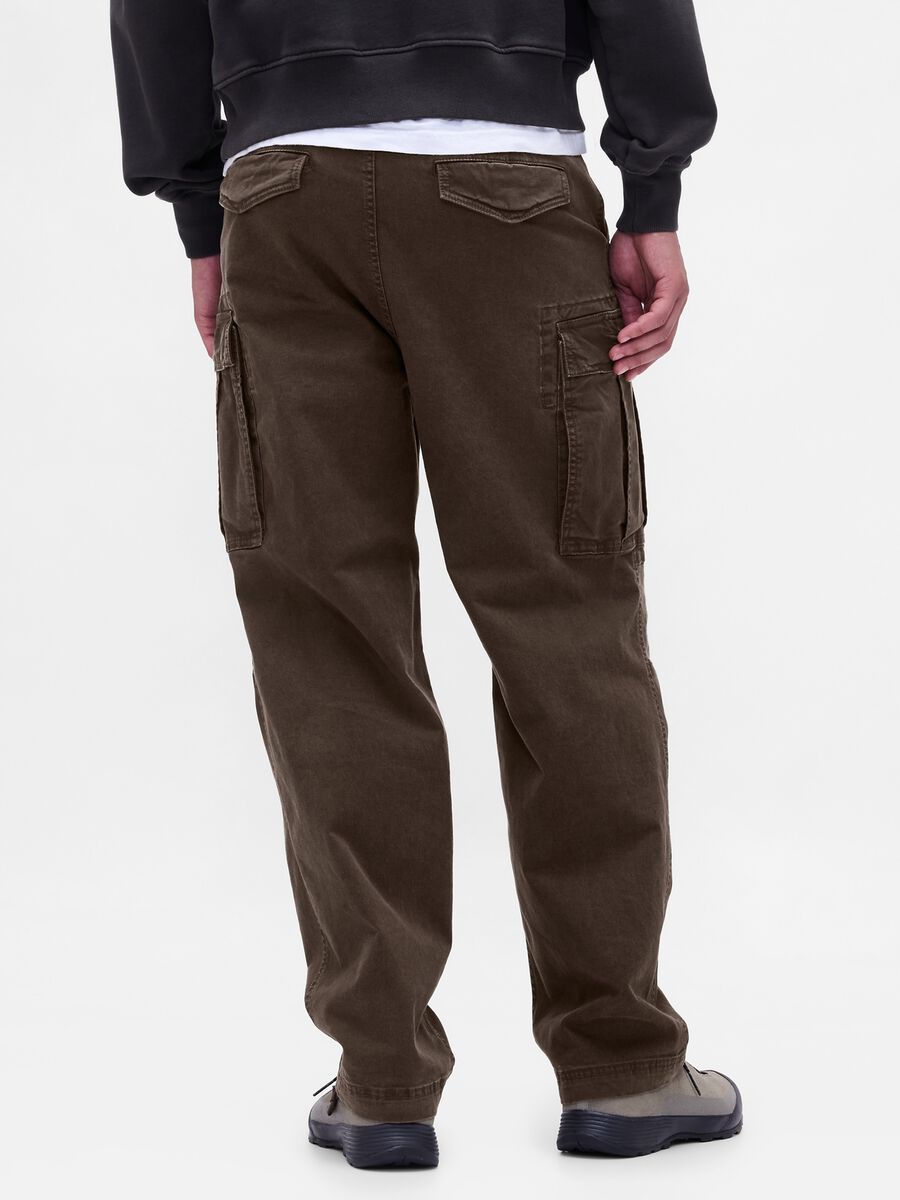 Pantalones cargo marrones de algod&oacute;n el&aacute;stico_2
