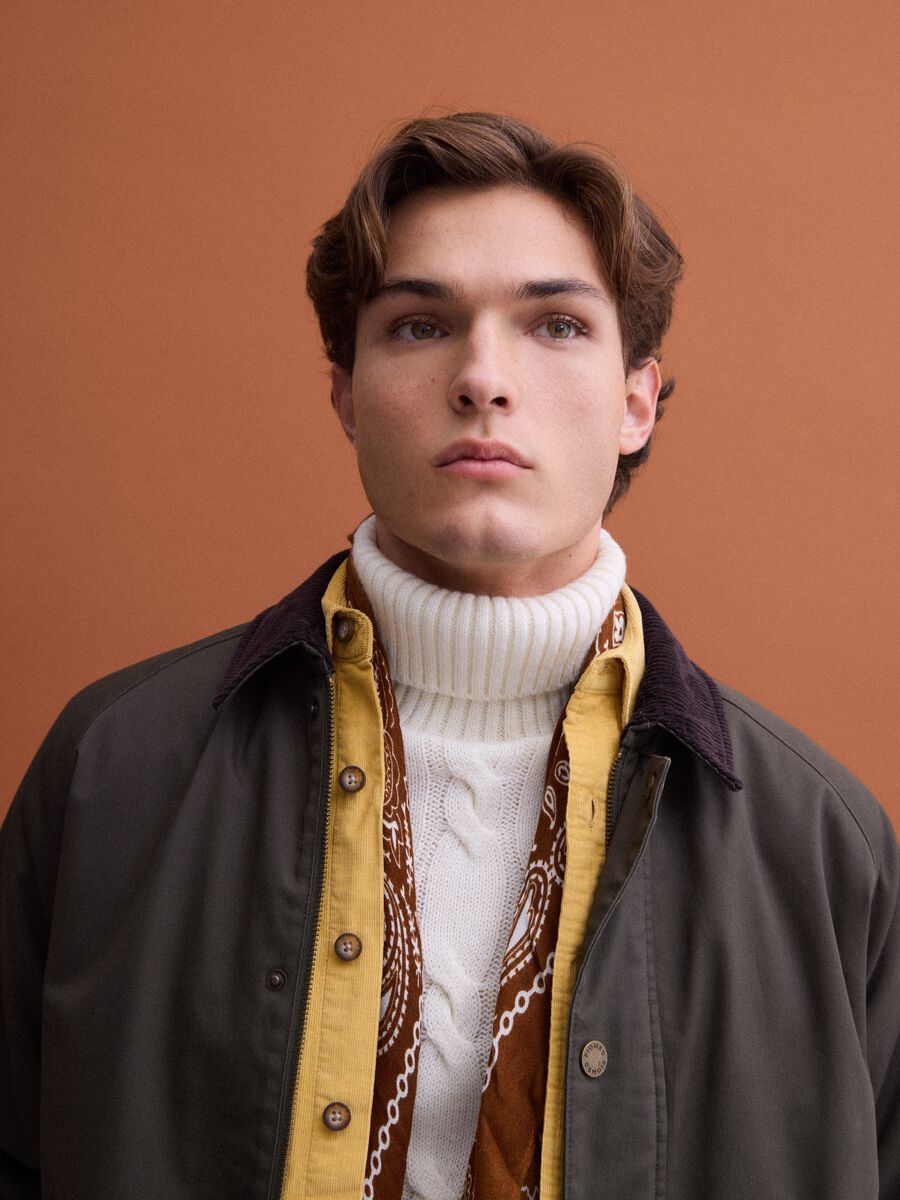 Green pure cotton jacket with velvet collar_3