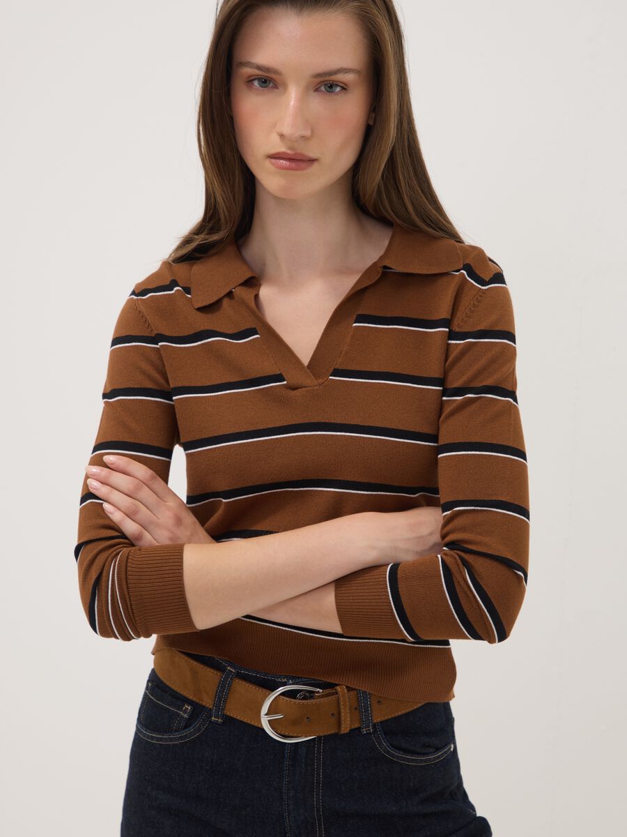 Brown viscose-blend polo-collar jumper, regular fit_0