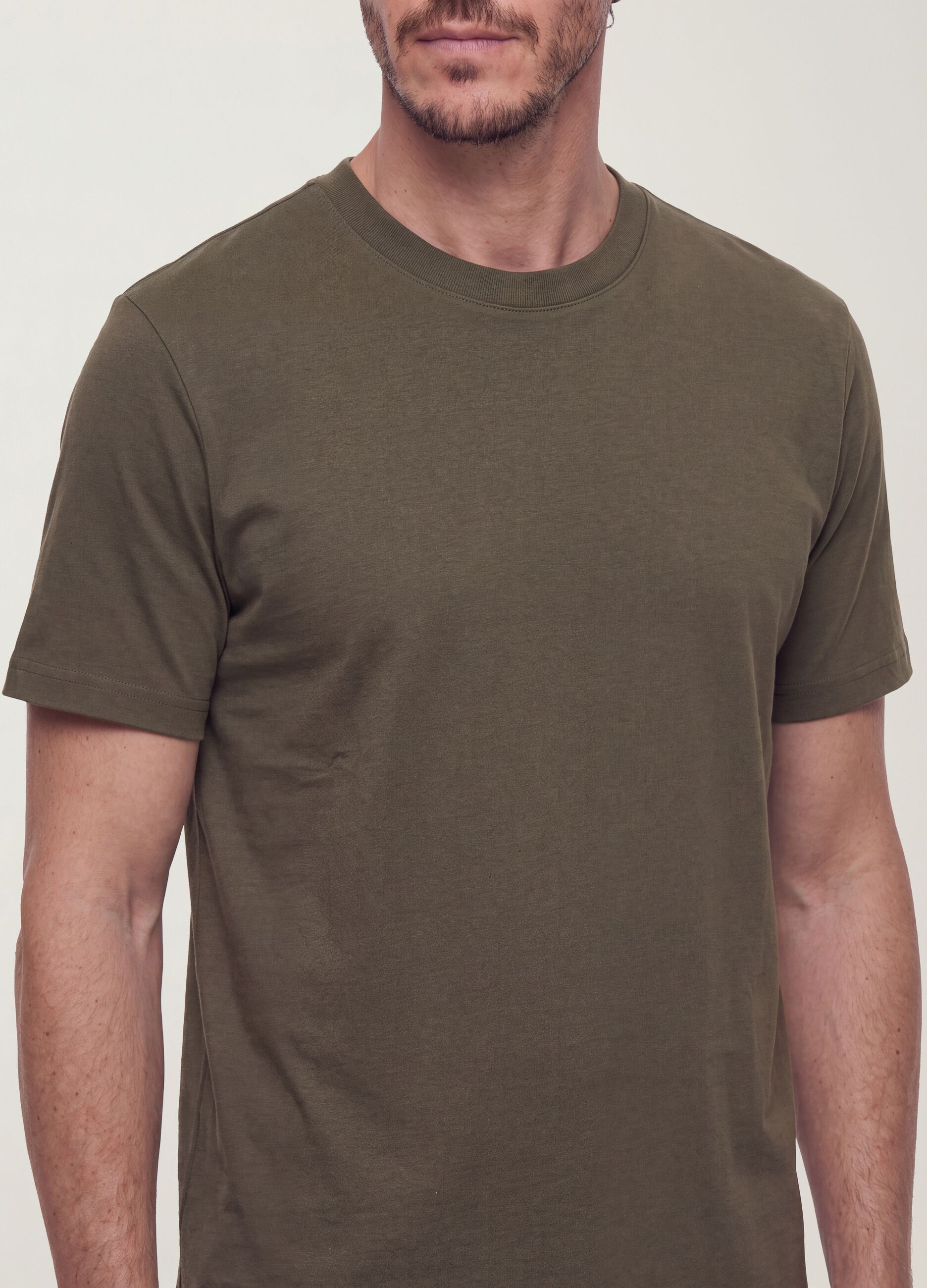 &Pi;&rho;ά&sigma;&iota;&nu;&omicron; &alpha;&nu;&delta;&rho;&iota;&kappa;ό T-shirt &alpha;&pi;ό 100% &beta;&alpha;&mu;&beta;ά&kappa;&iota; &mu;&epsilon; &kappa;&omicron;&nu;&tau;ό &mu;&alpha;&nu;ί&kappa;&iota;, regular &epsilon;&phi;&alpha;&rho;&mu;&omicron;&gamma;ή