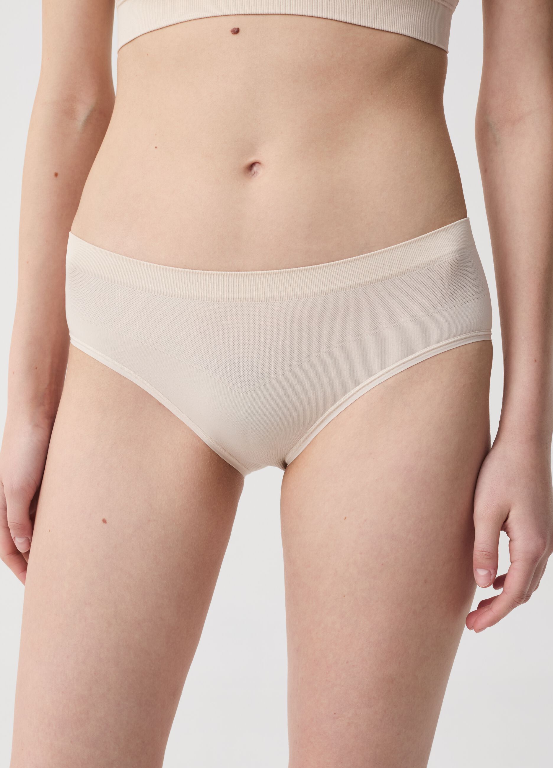 The One seamless briefs in microfibre