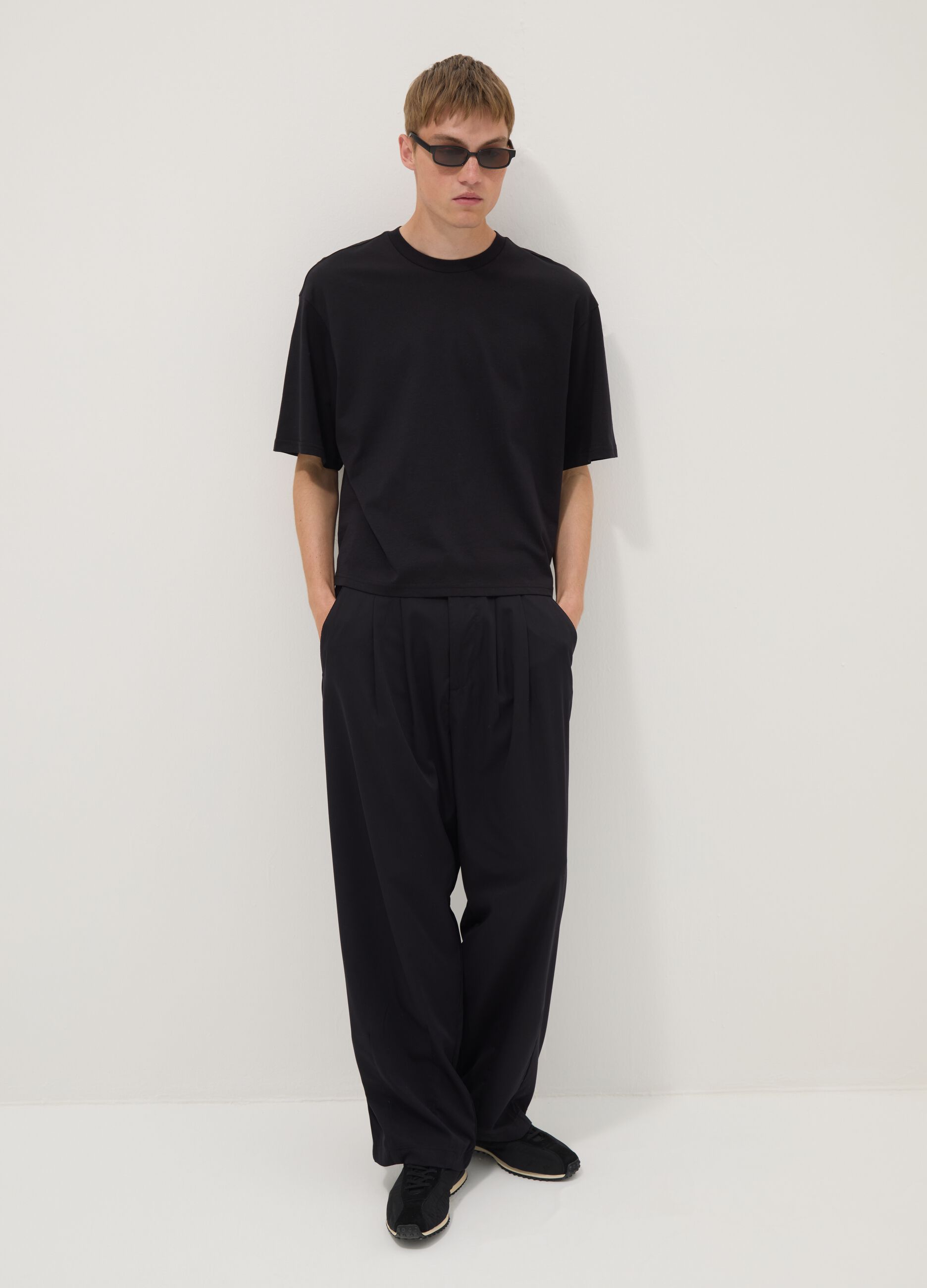 Black pure cotton short-sleeve T-shirt