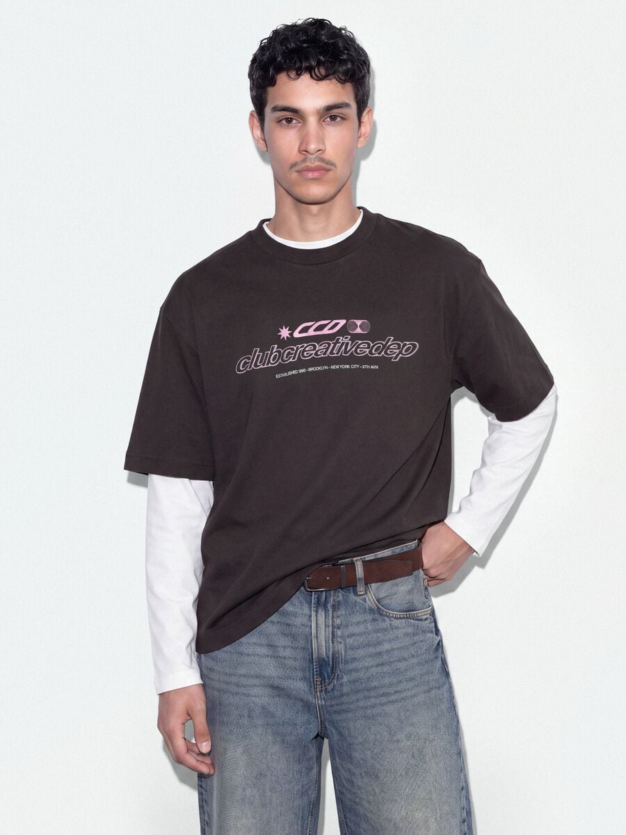 Brown cropped pure cotton T-shirt with front print, boxy fit_0