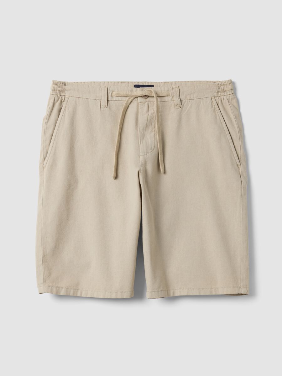 Beige linen and cotton blend chino shorts_4