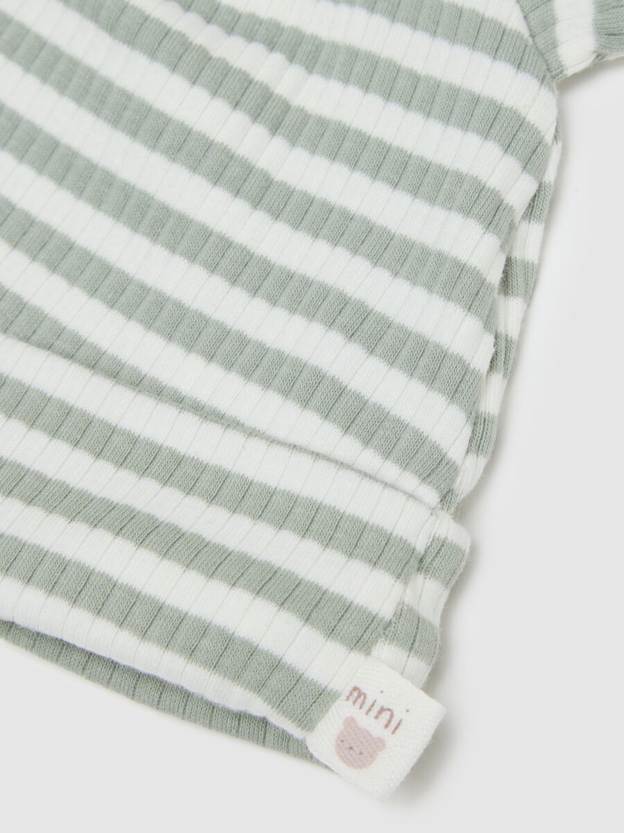 Multicolour striped cotton blend hat for newborns with little ears_1