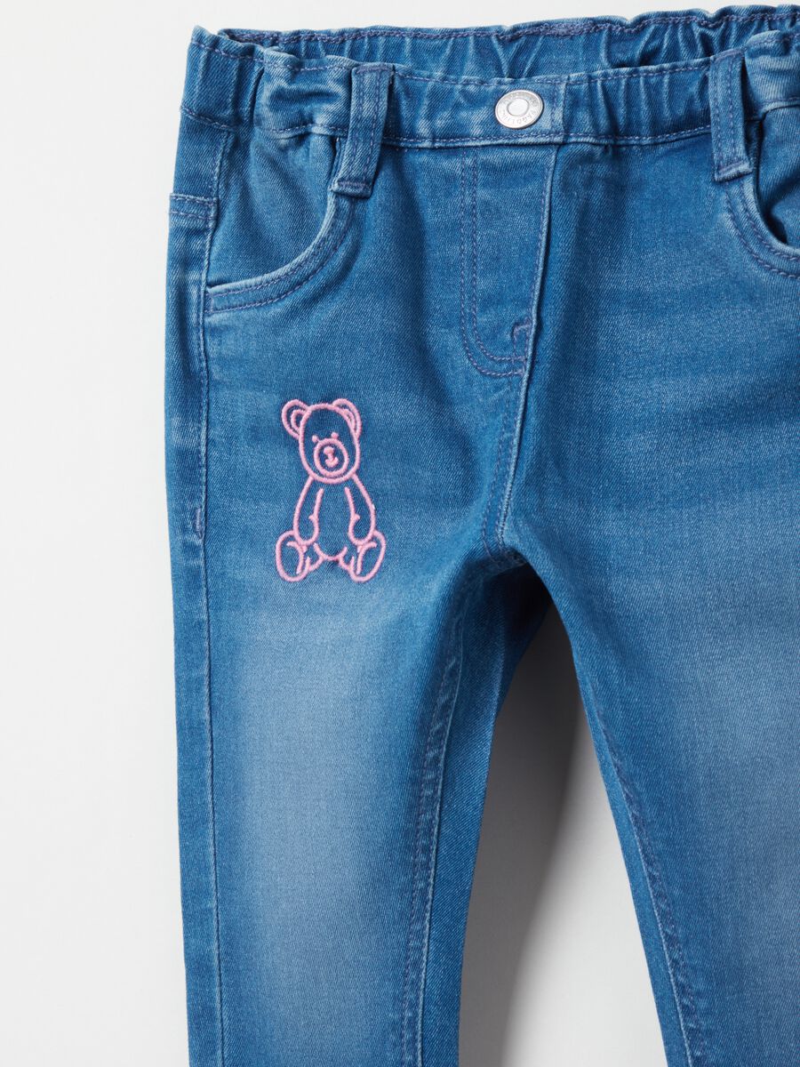 Slim fit jeggings with teddy bear embroidery_2