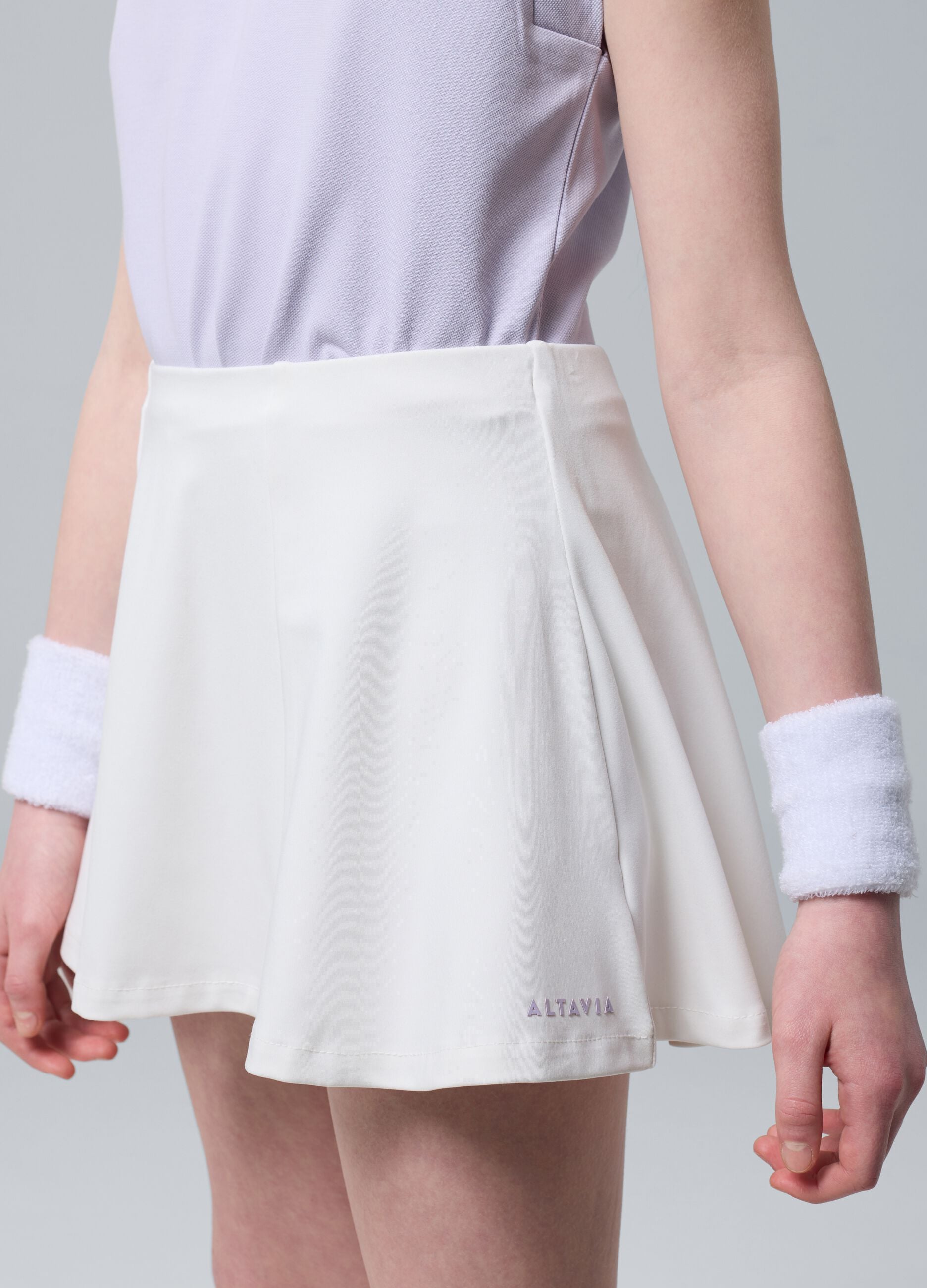 ALTAVIA COURT white performance skirt in stretch technical fabric