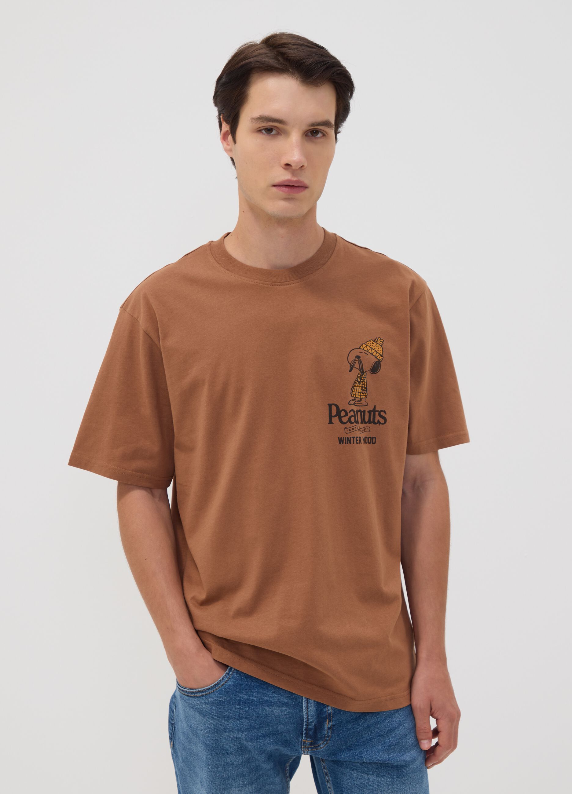 Brown pure cotton Peanuts print T-shirt, relaxed fit