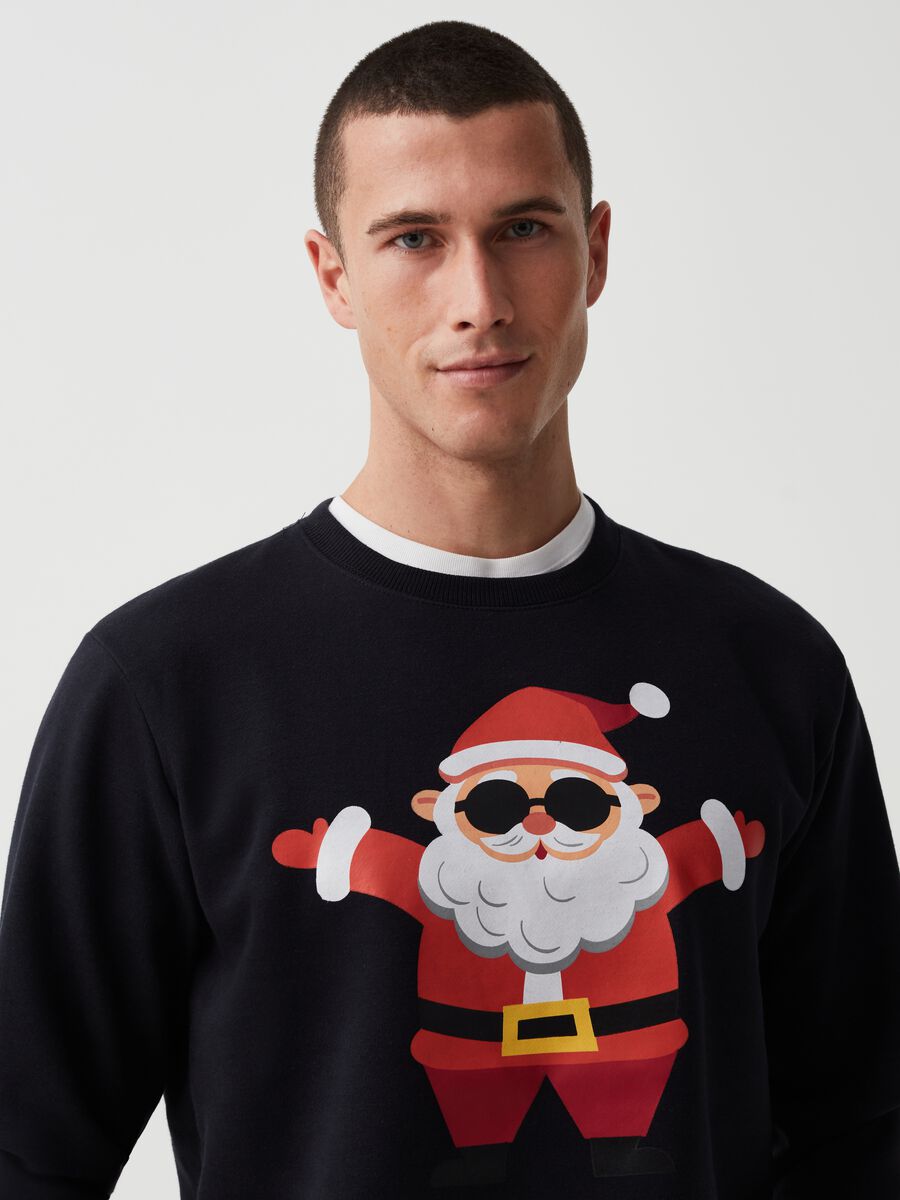Sweatshirt with Father Christmas print round neck_1