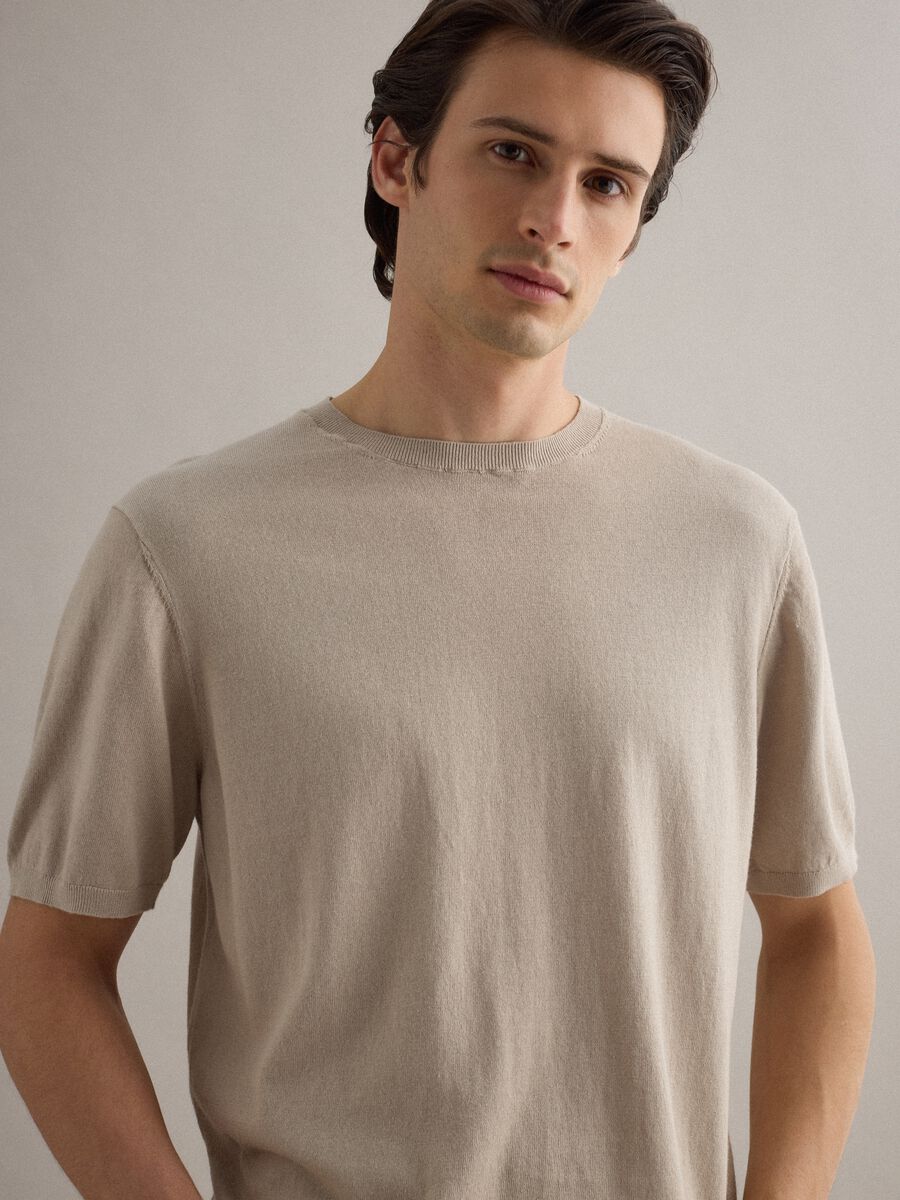 Short-sleeve beige cotton, linen, and silk blend regular fit t-shirt_3