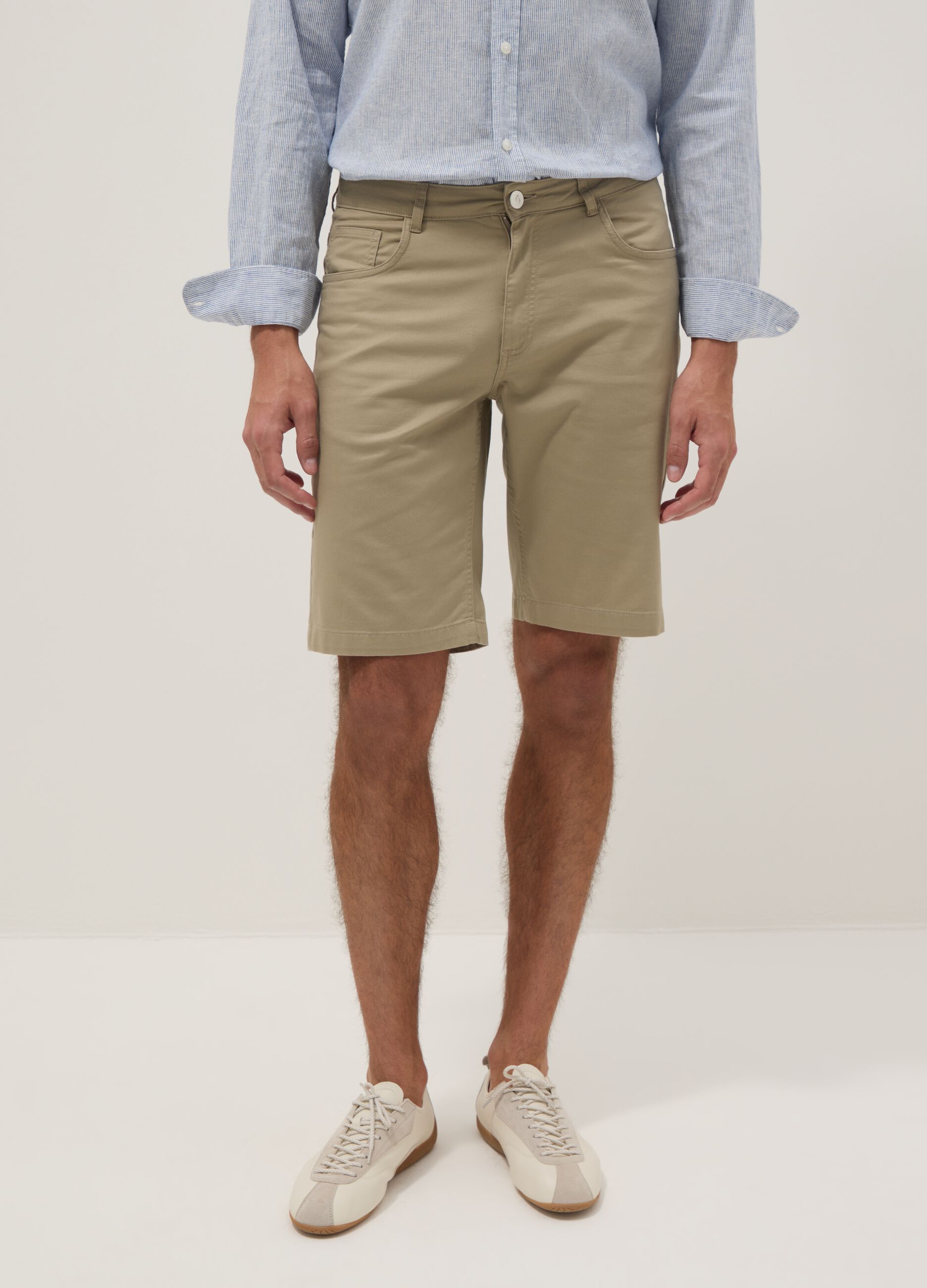Beige stretch cotton Bermuda shorts