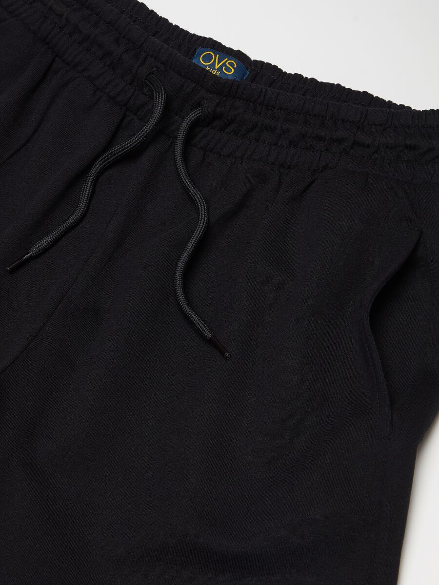 Shorts de tejido rizado con cordón_2
