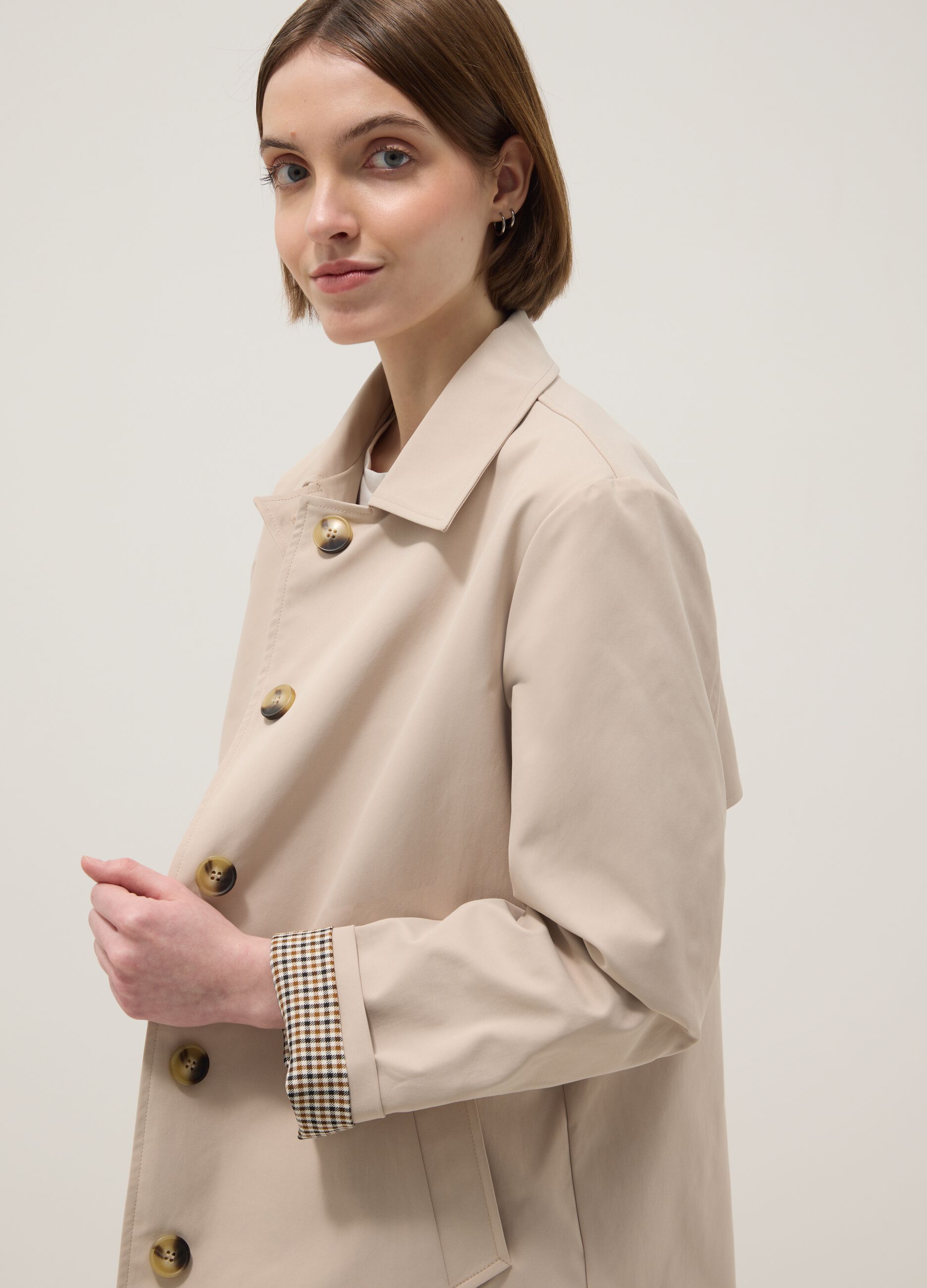 Light beige jacket regular fit with buttons