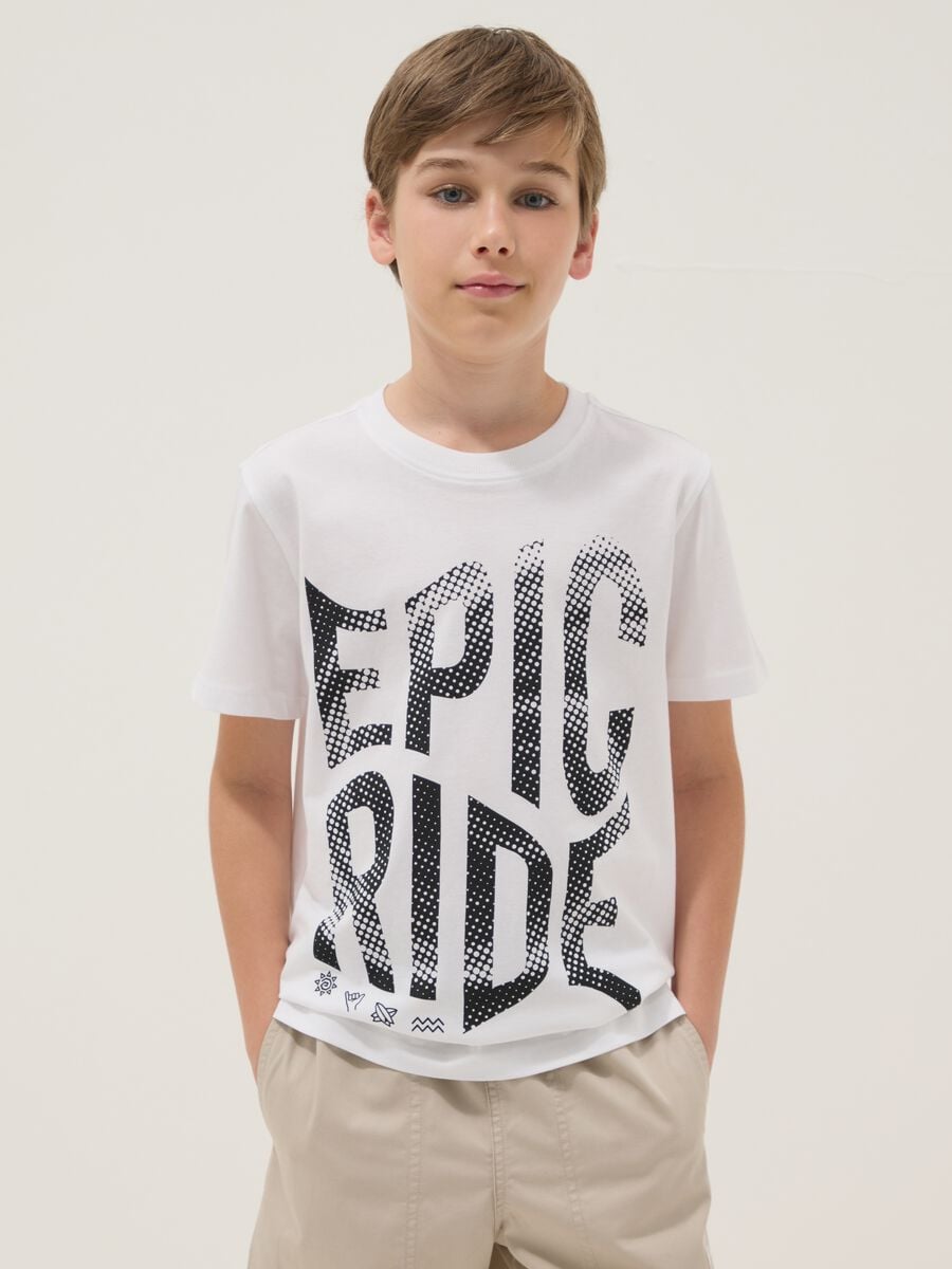 Camiseta blanca de algod&oacute;n org&aacute;nico de manga corta_0