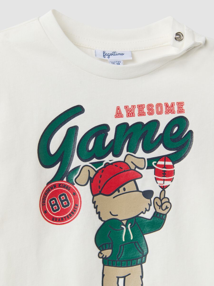 T-shirt bianca in puro cotone organico con stampa cagnolino per bimbo_2