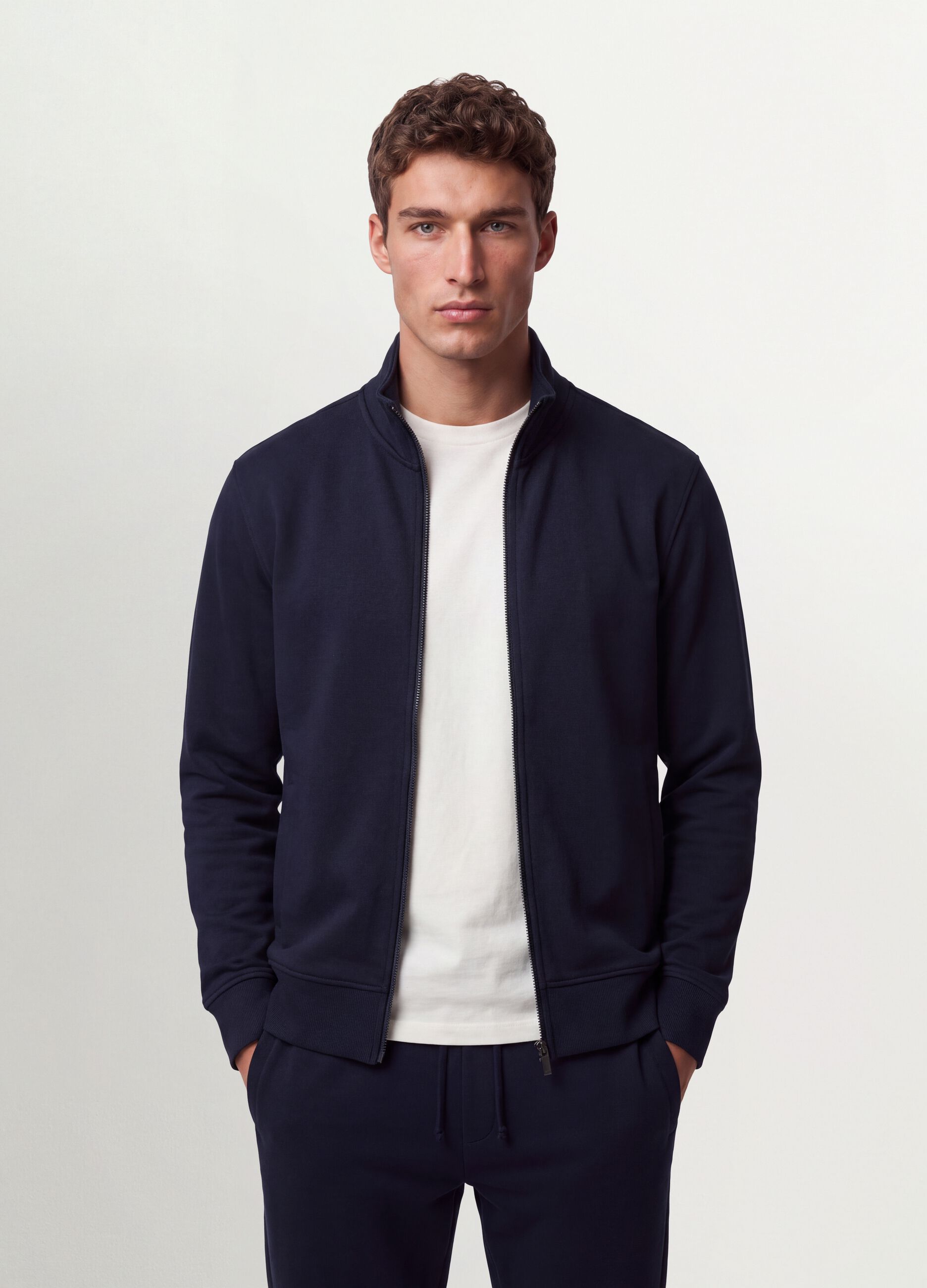 Sweatshirt azul em mistura de algod&atilde;o com gola redonda e fecho de correr, regular fit