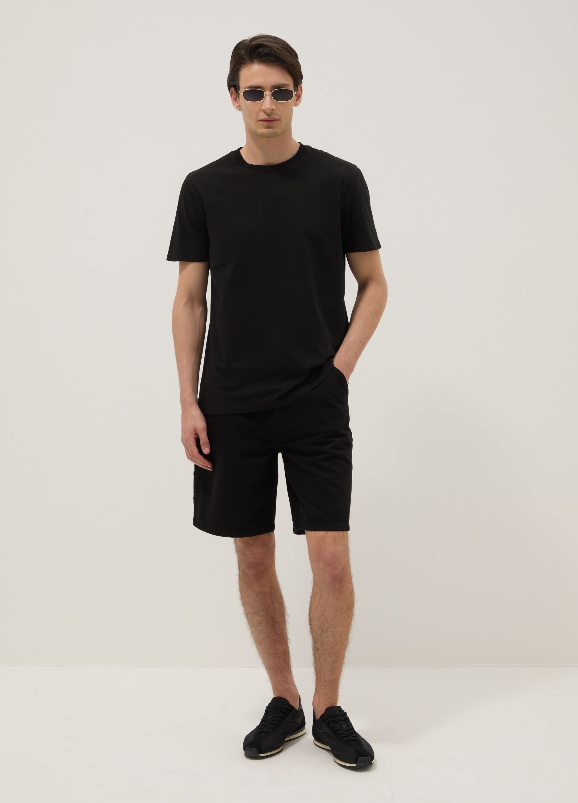 Schwarze Cargo-Bermudas aus reiner Baumwolle