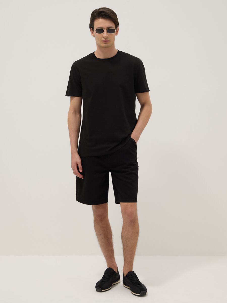 Schwarze Cargo-Bermudas aus reiner Baumwolle_0