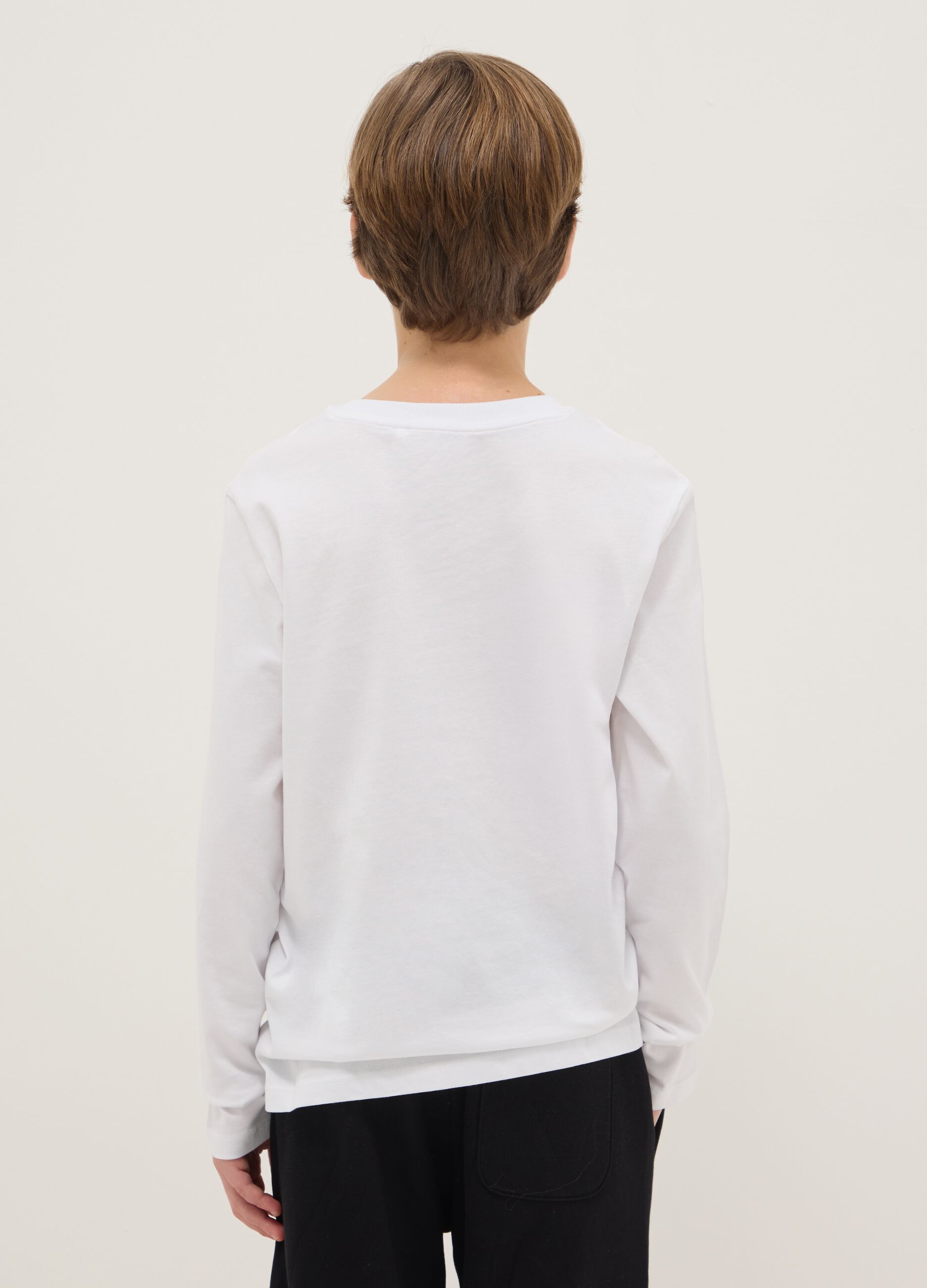 White pure cotton regular fit t-shirt for boys