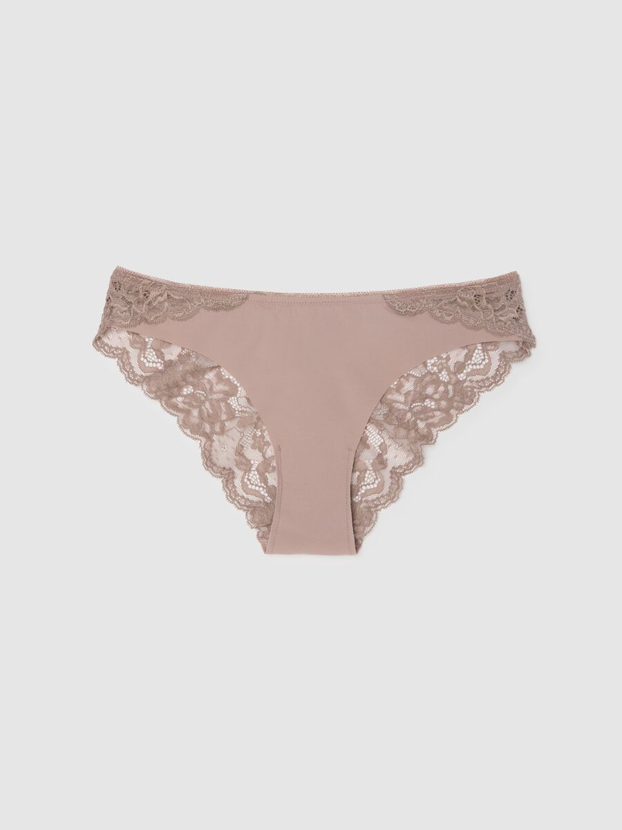 The Nude Contemporary Lace Briefs with Lace Details_4