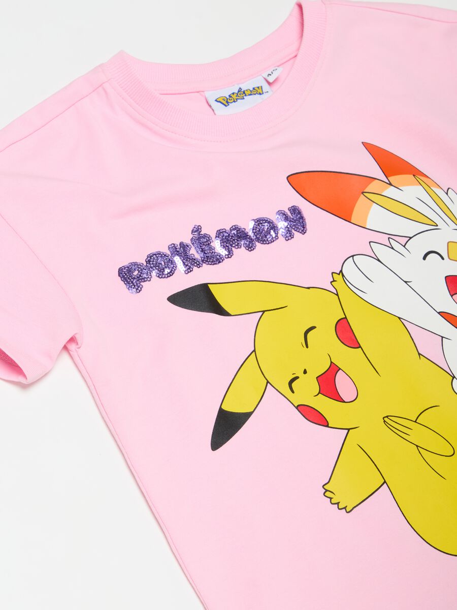 Crop T-shirt with Pokémon print and sequins_2