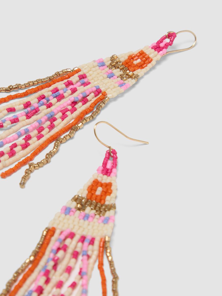 Ohrringe mit bunten Perlen_2